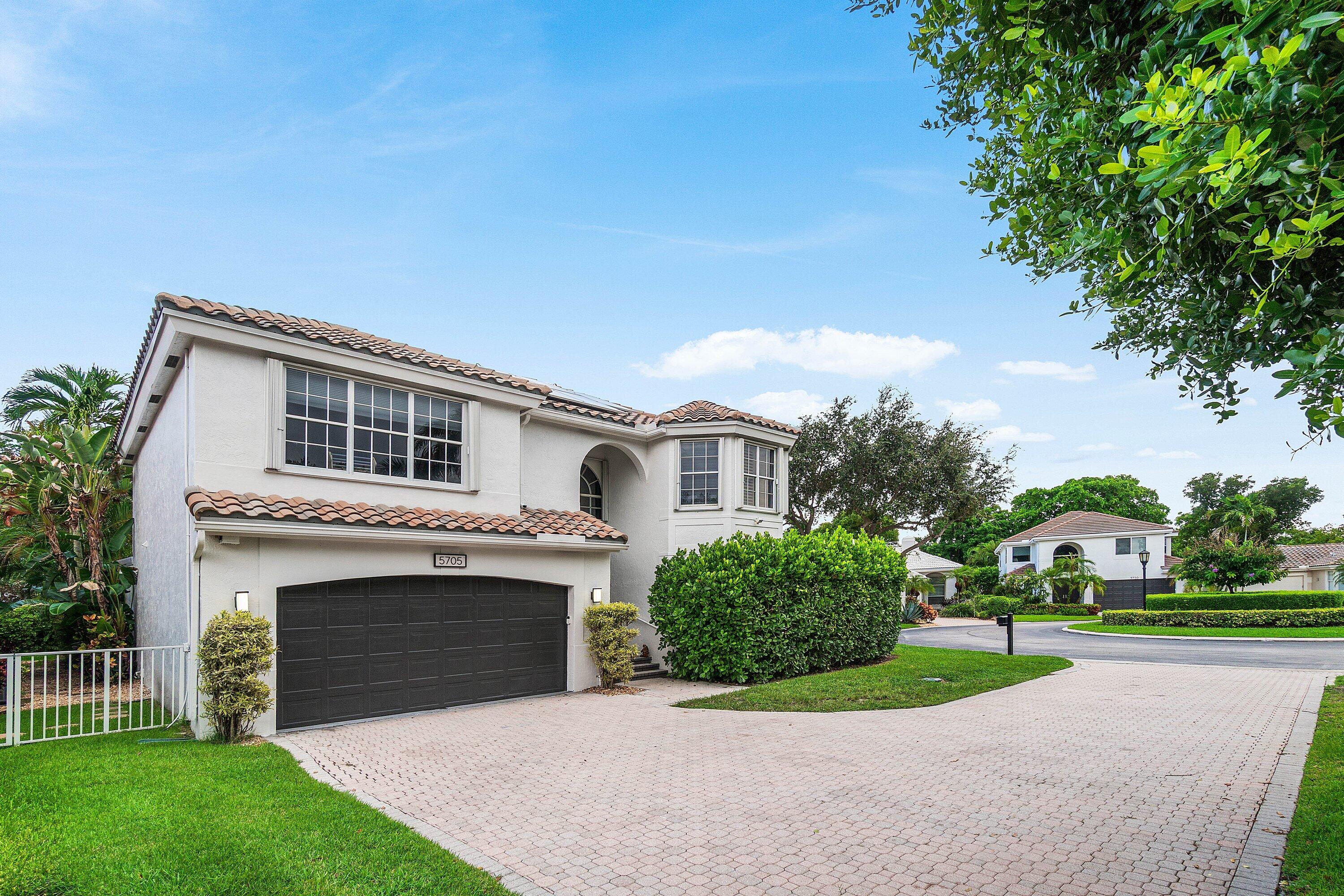 5705 NW 42ND Court