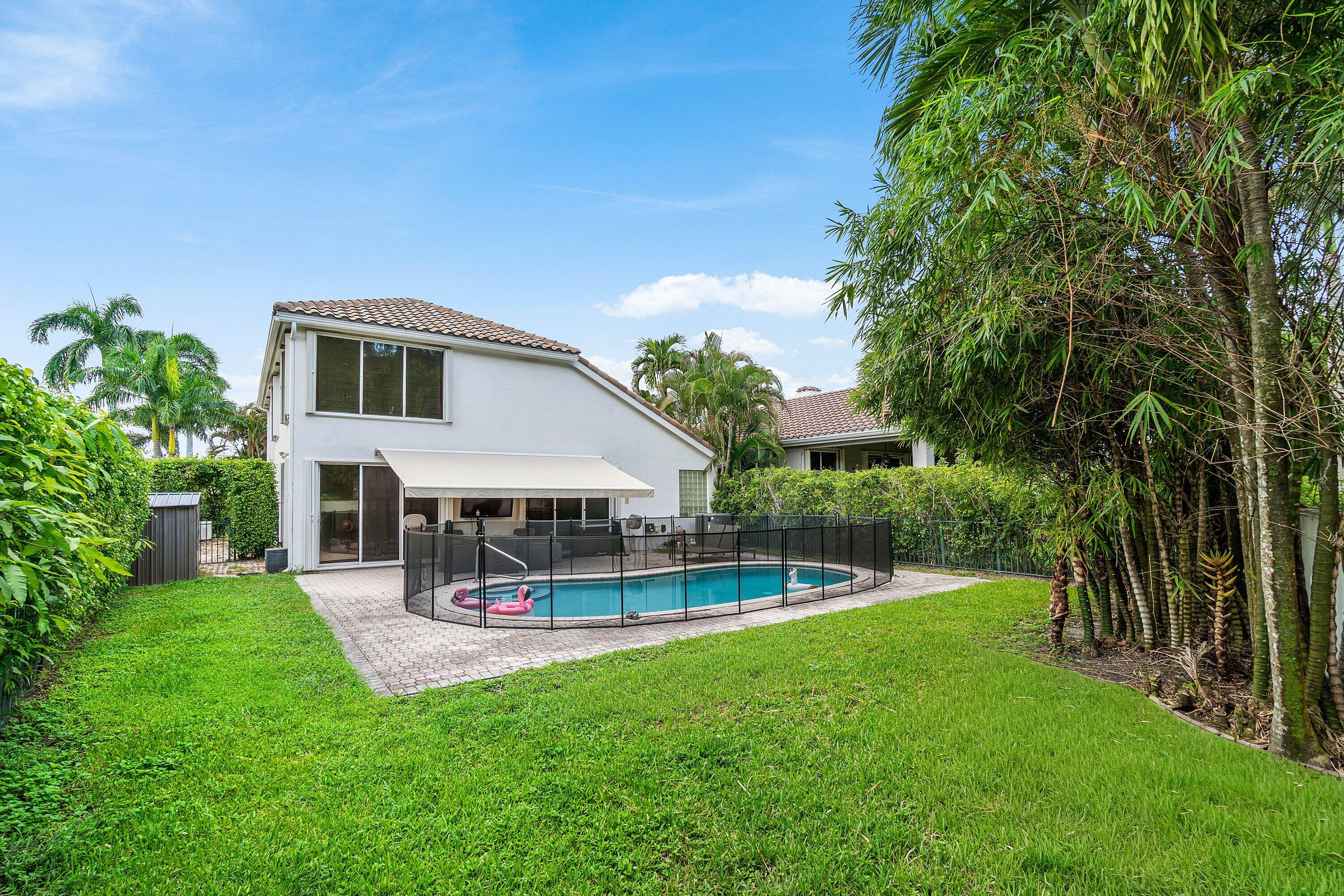 5705 NW 42ND Court