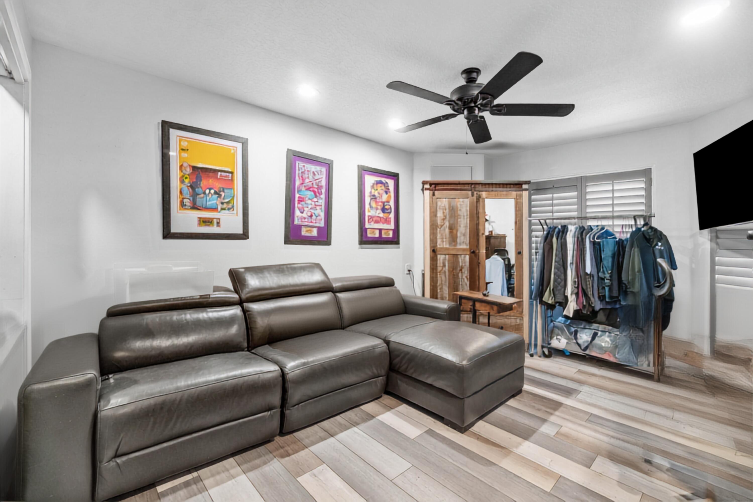 5705 NW 42ND Court