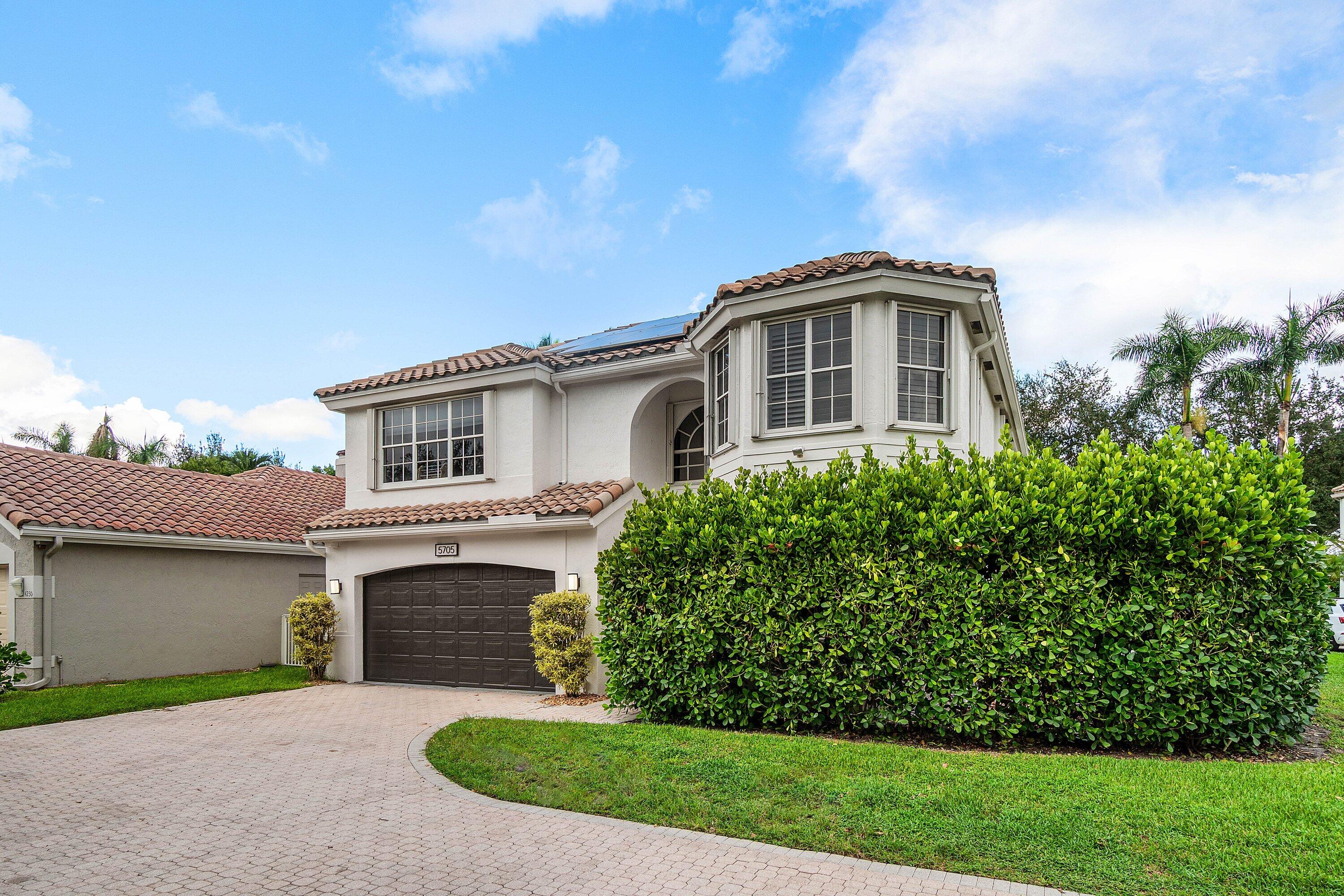 5705 NW 42ND Court