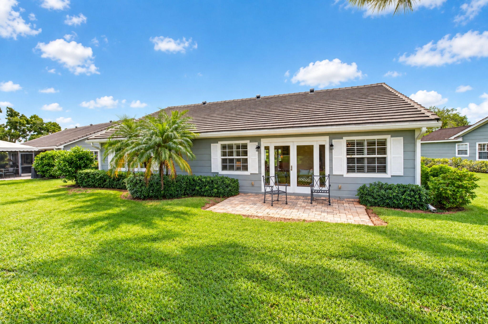 7 Holly Drive