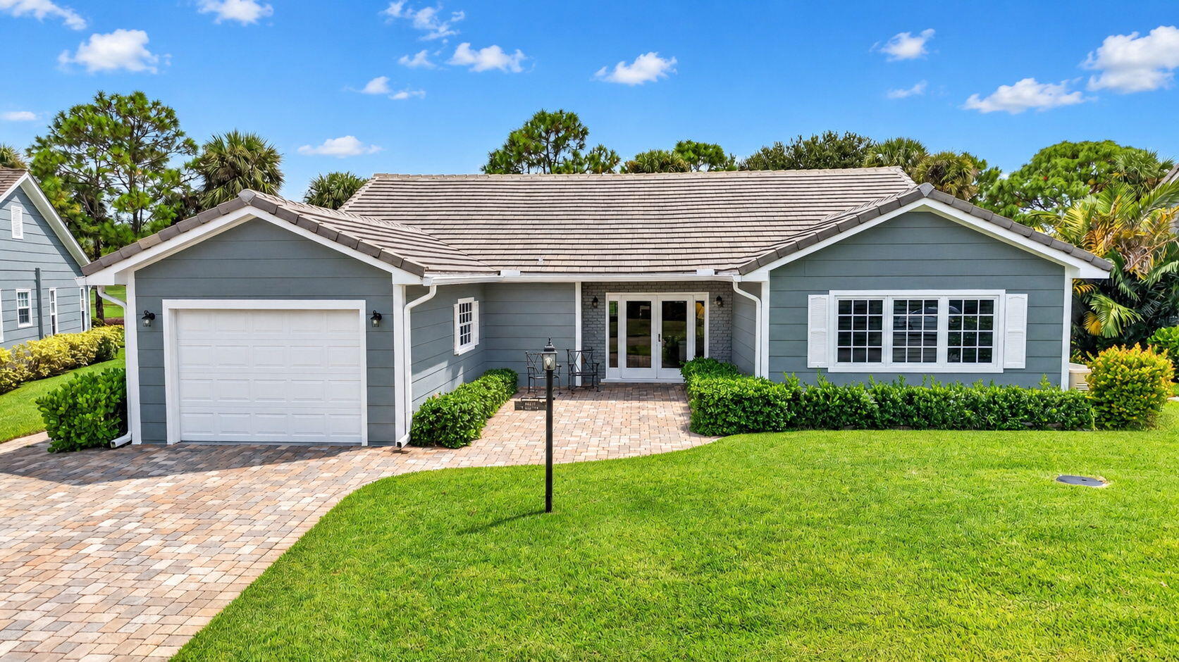 7 Holly Drive