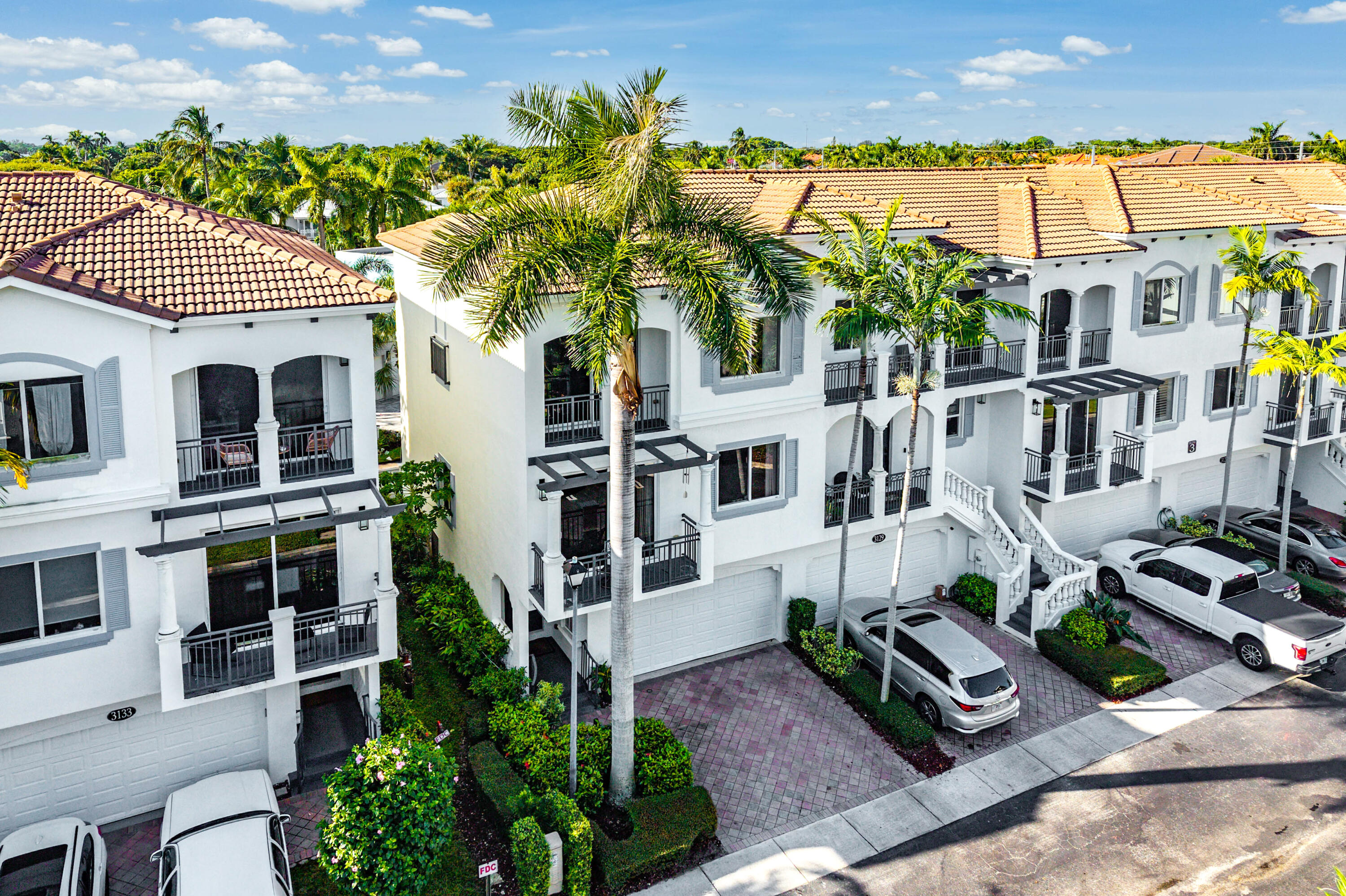 3131 Waterside Circle