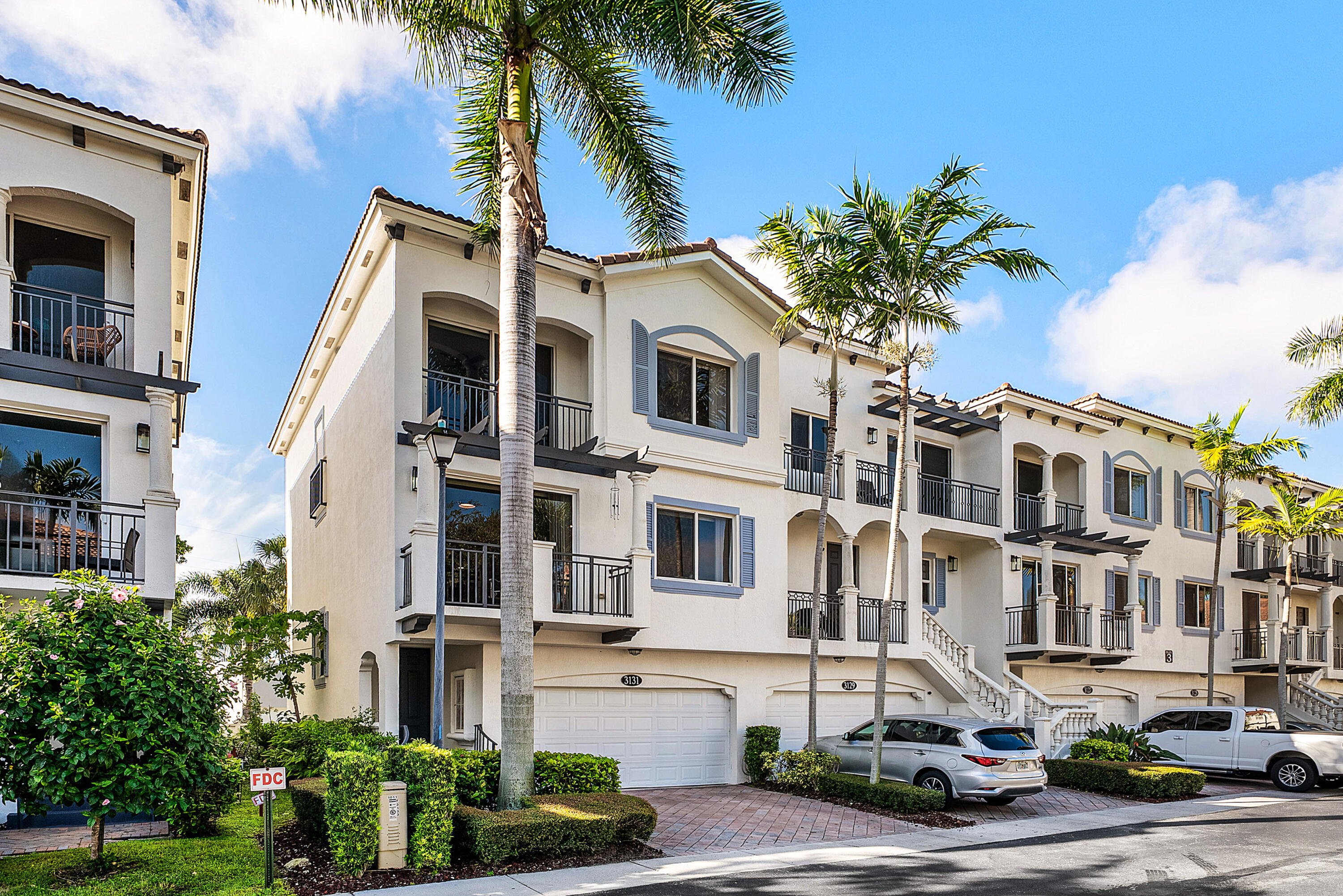 3131 Waterside Circle