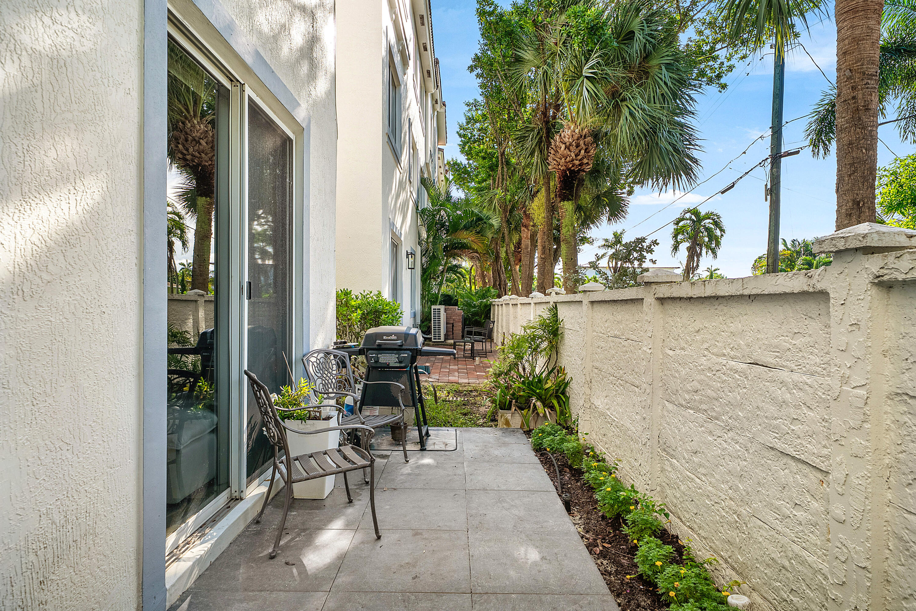 3131 Waterside Circle