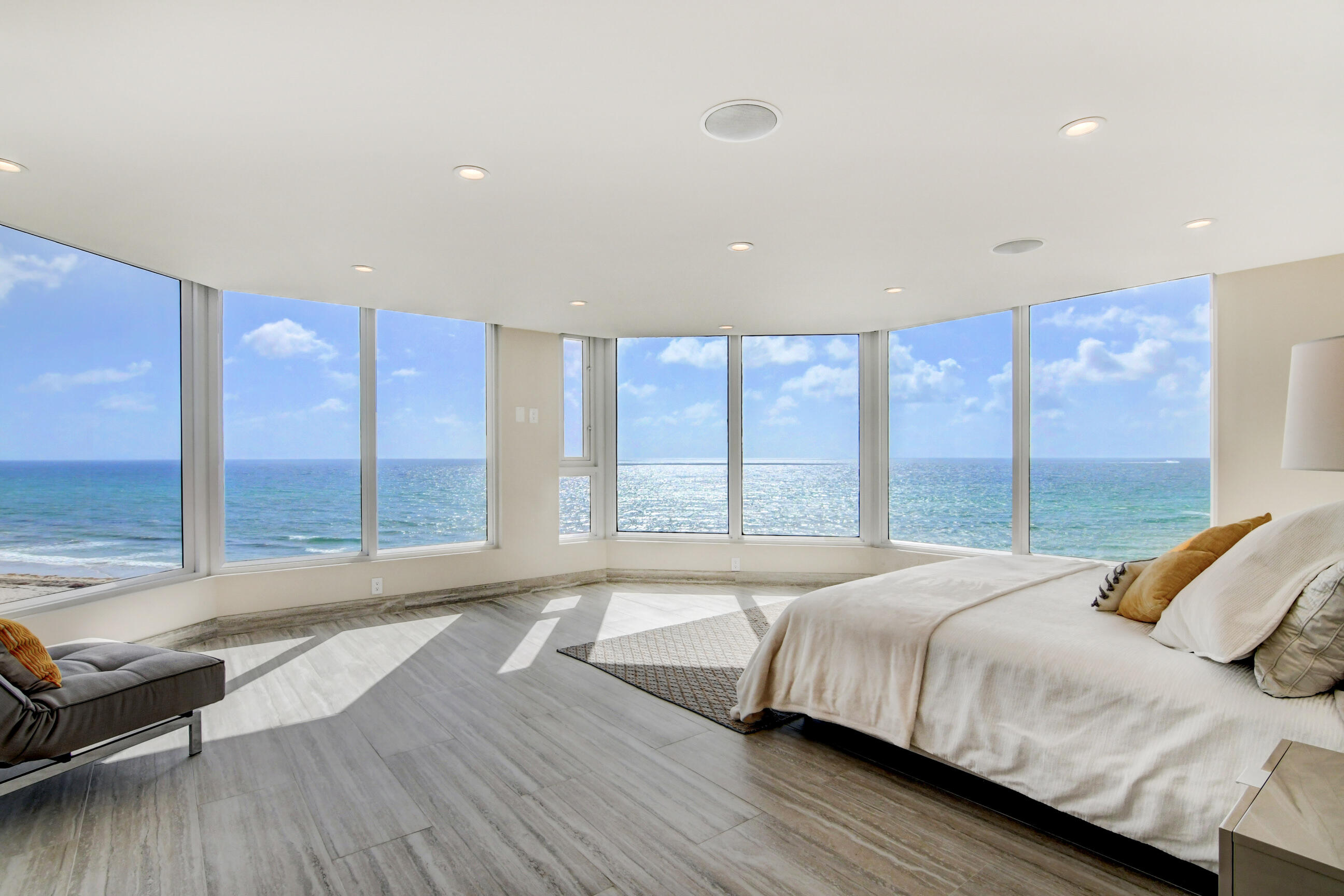 2575 S Ocean Boulevard 204S