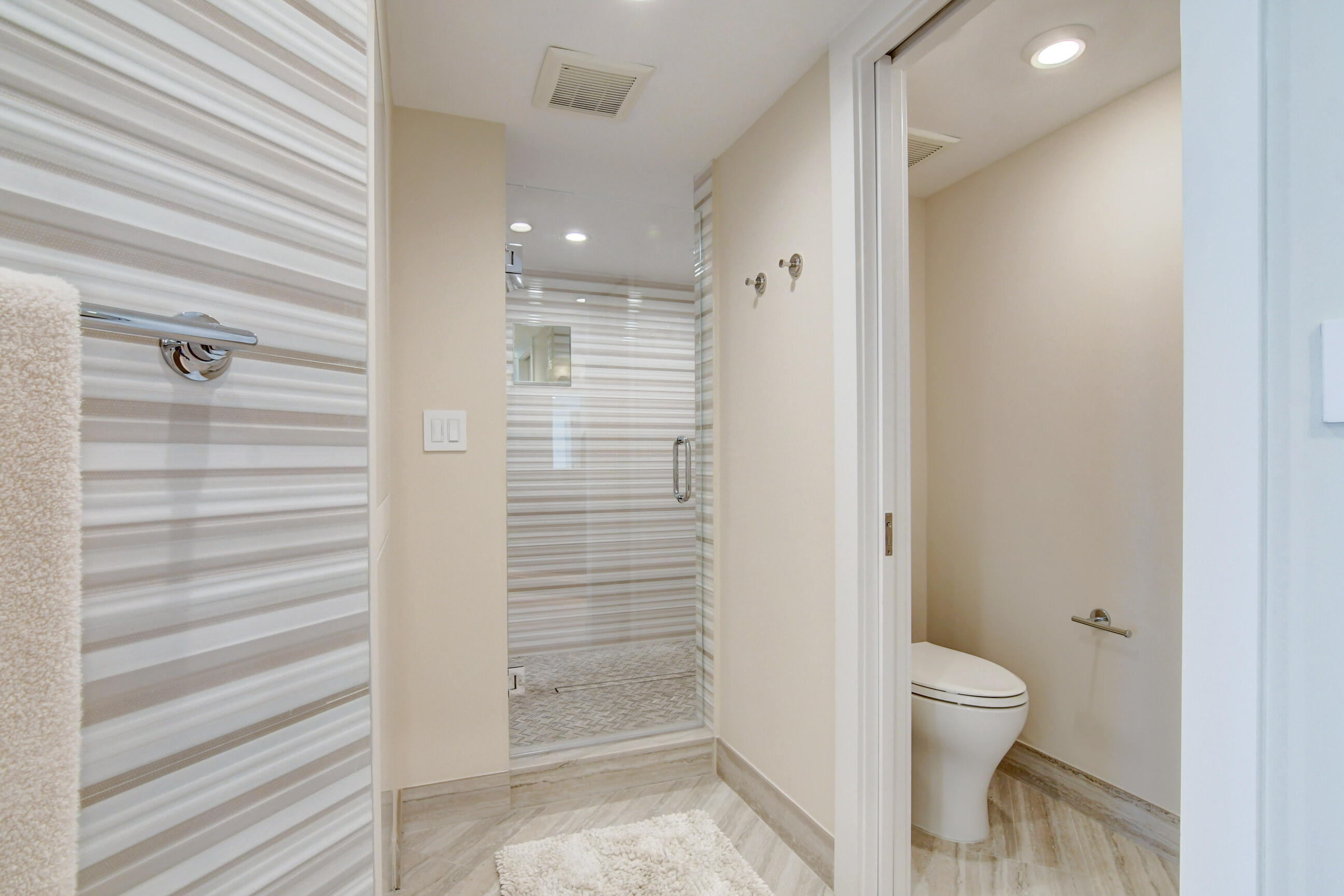 2575 S Ocean Boulevard 204S