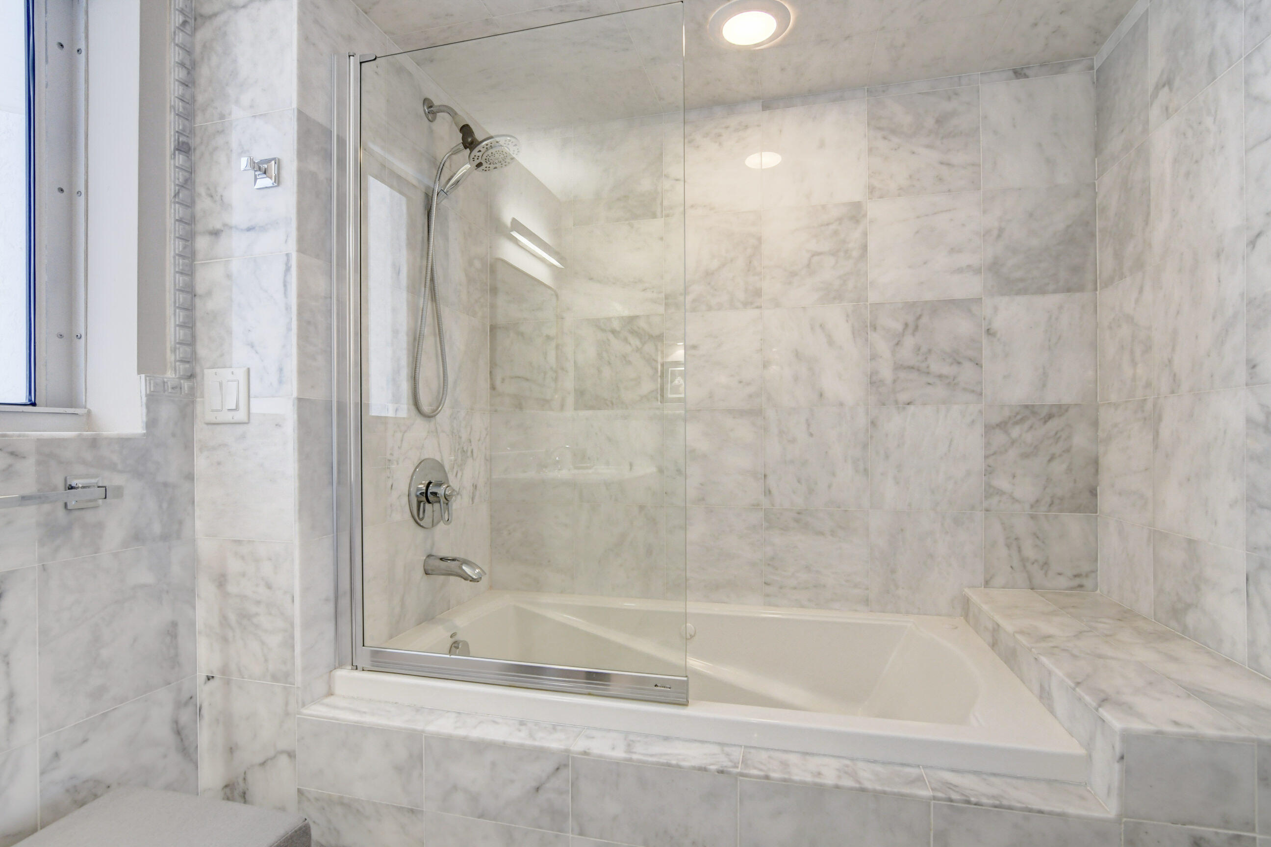 2575 S Ocean Boulevard 204S