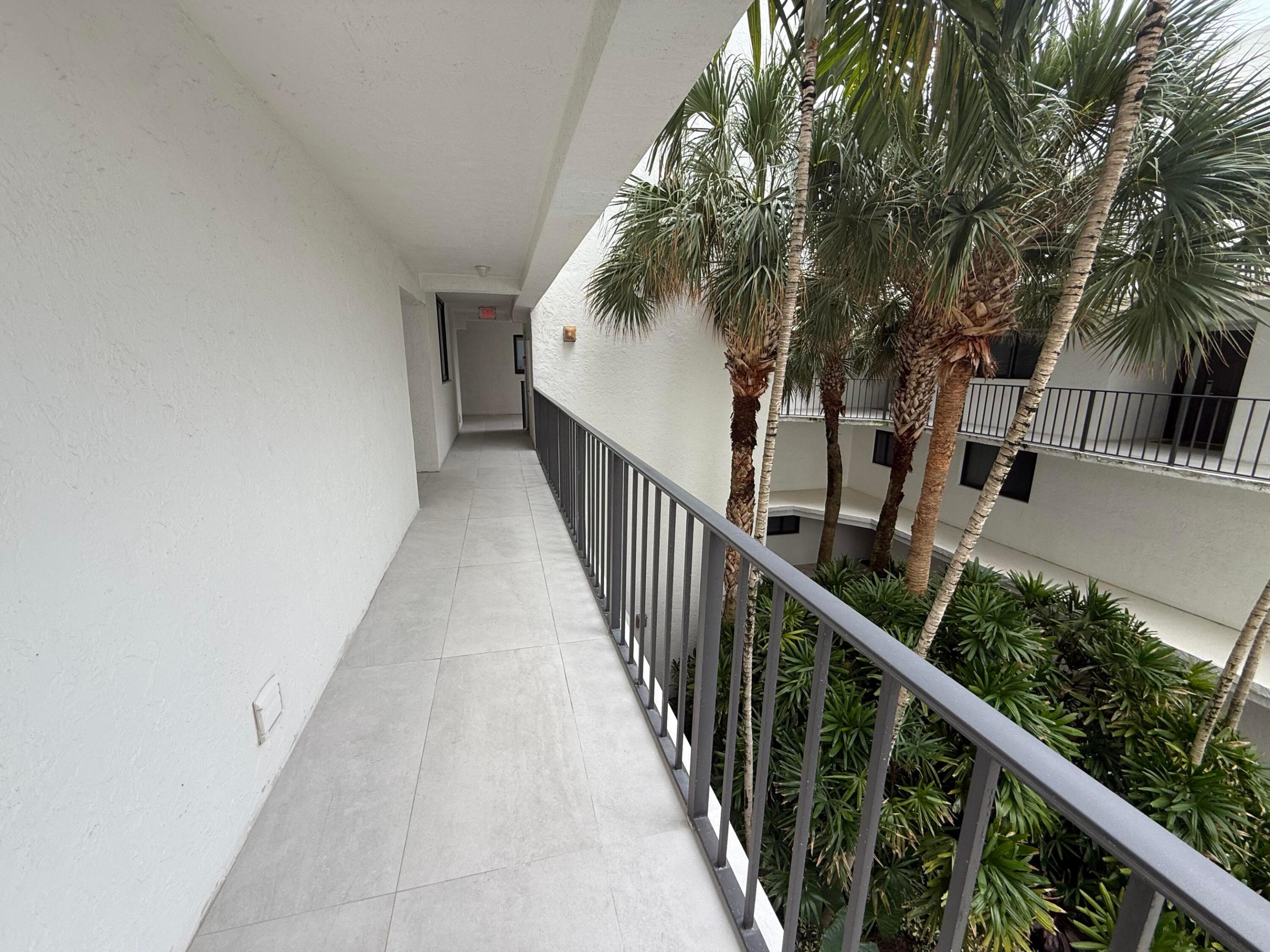 2575 S Ocean Boulevard 204S