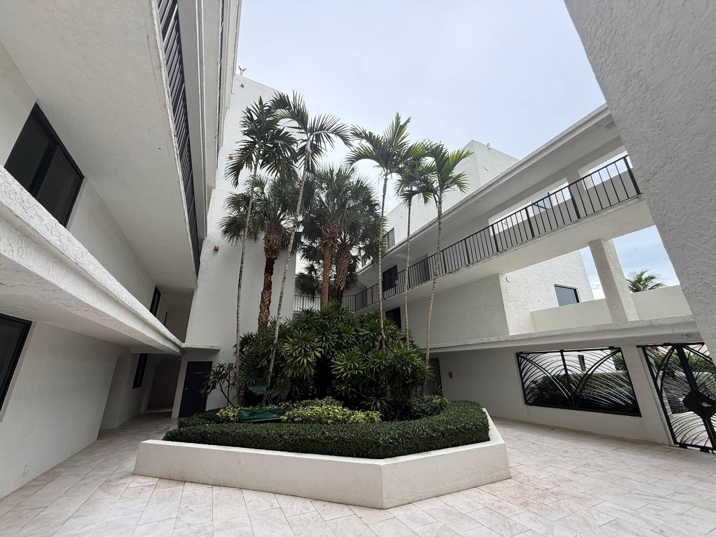 2575 S Ocean Boulevard 204S