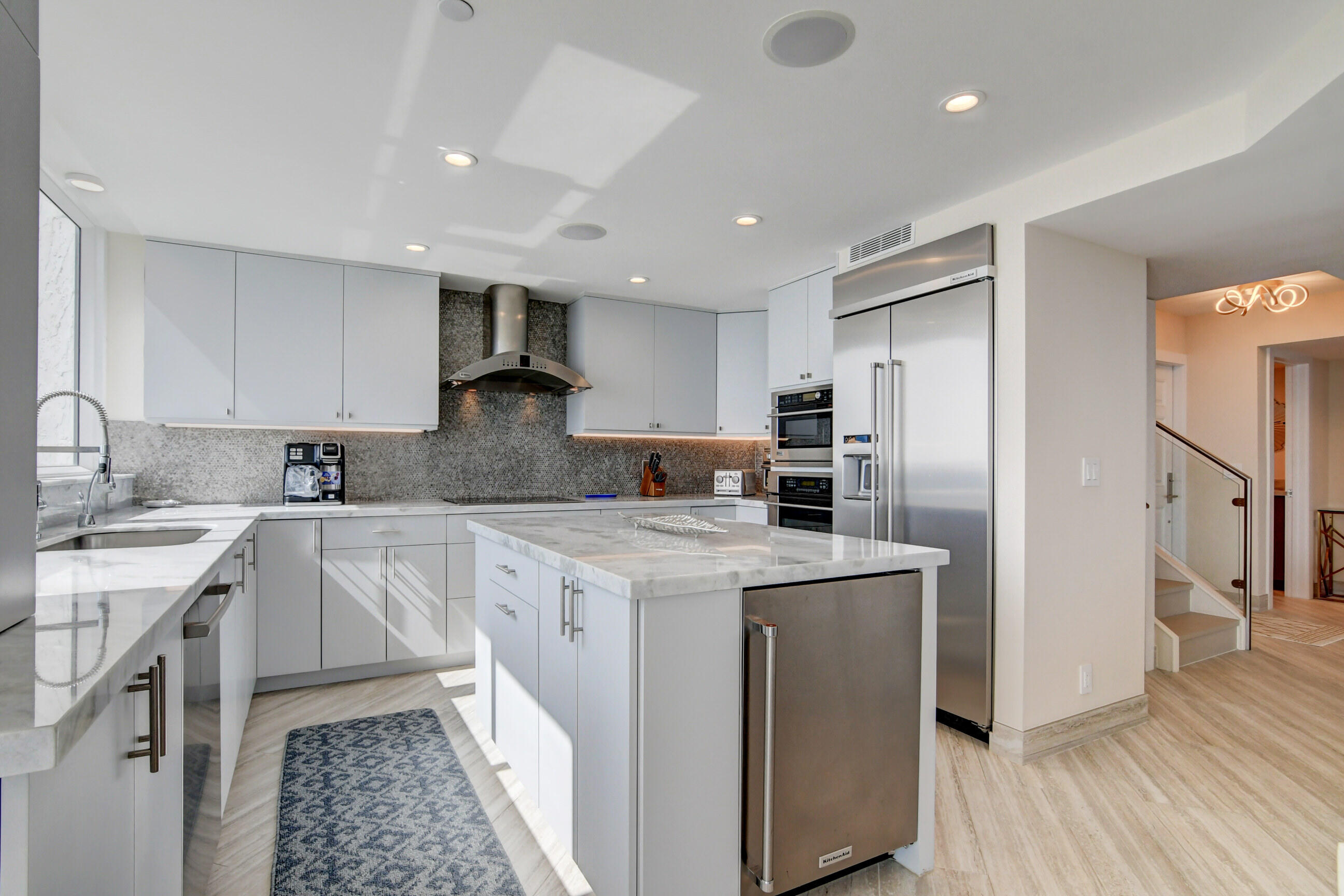2575 S Ocean Boulevard 204S
