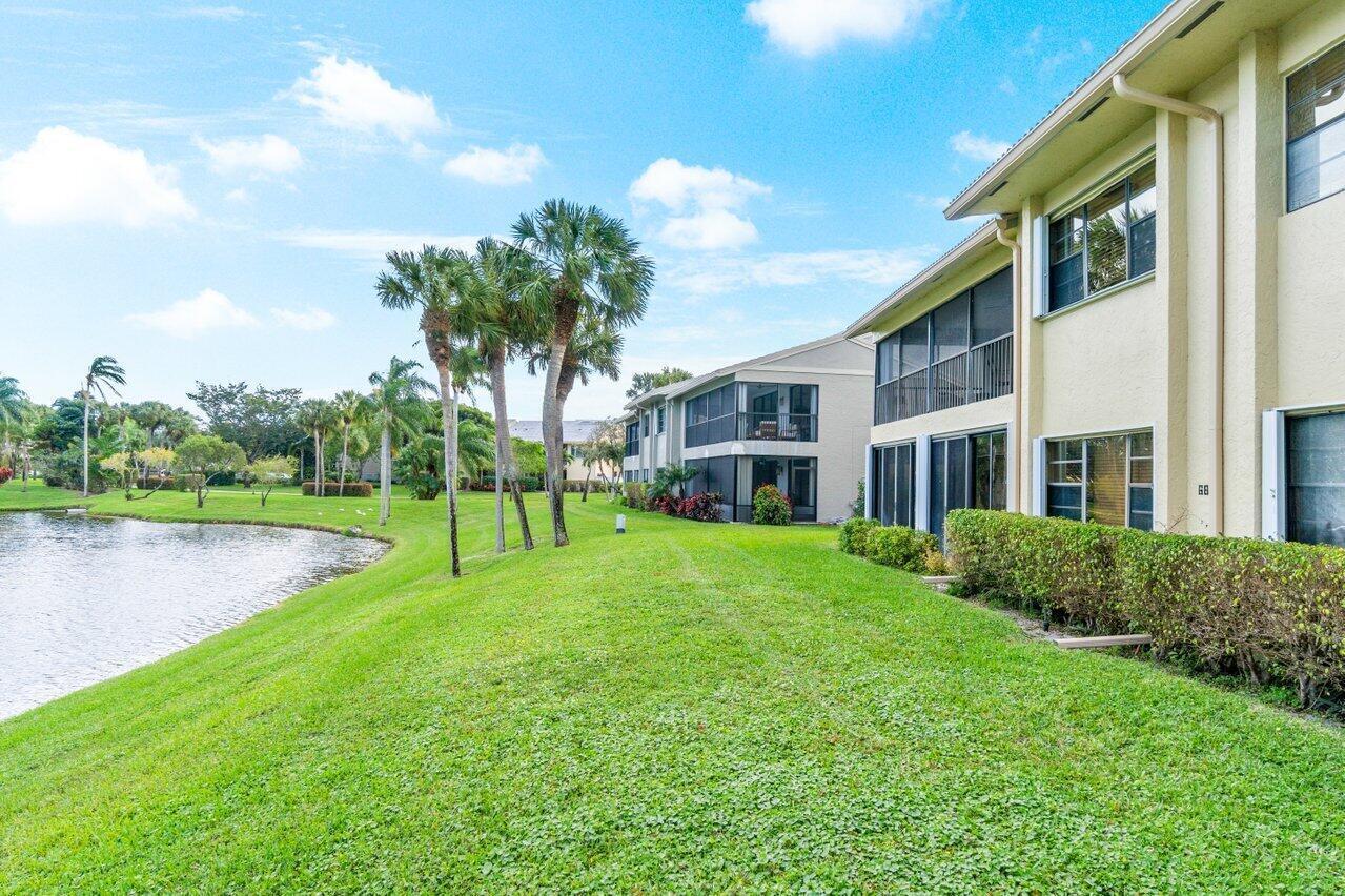 68 Eastgate Drive D