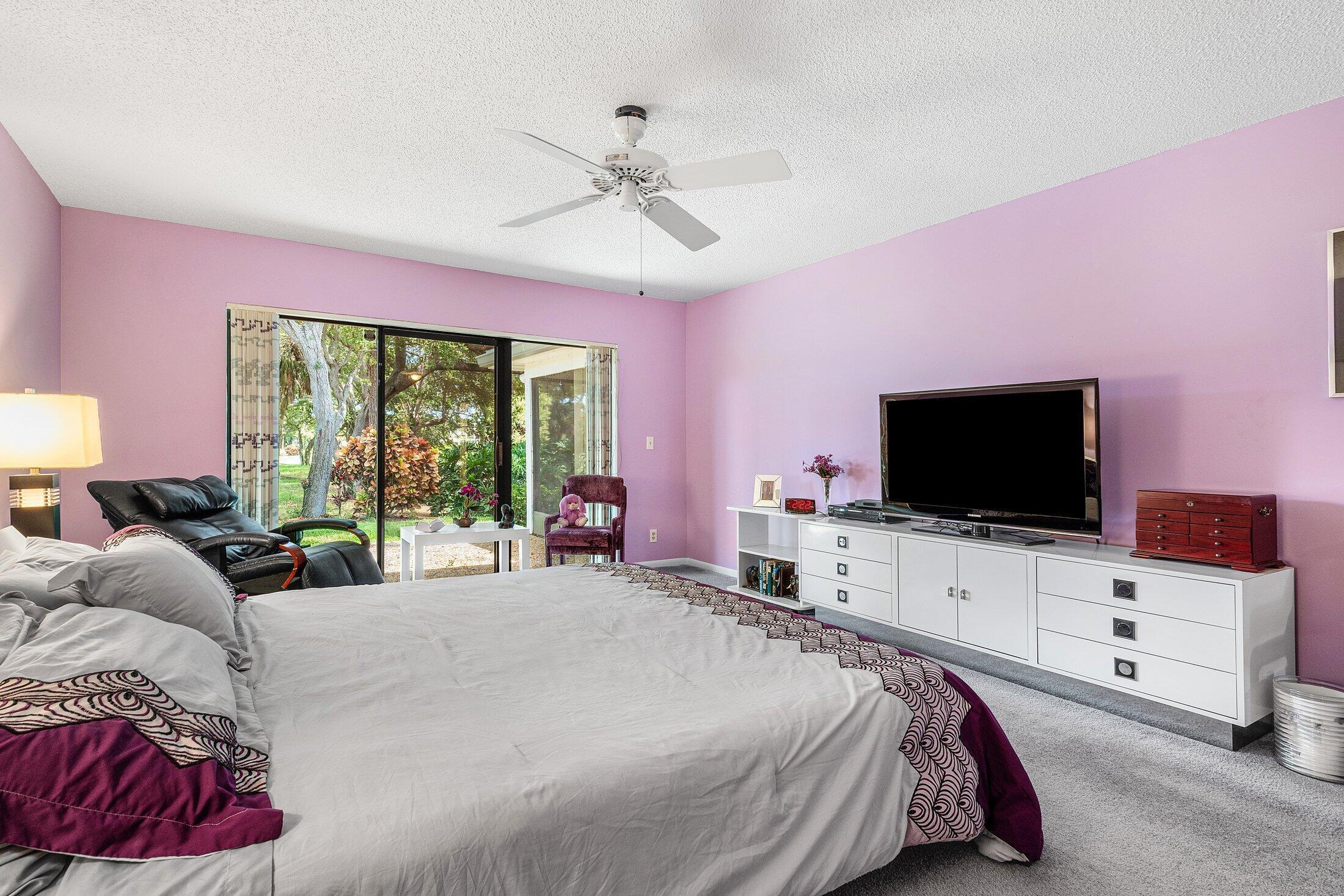 56 WOODS Lane 0560
