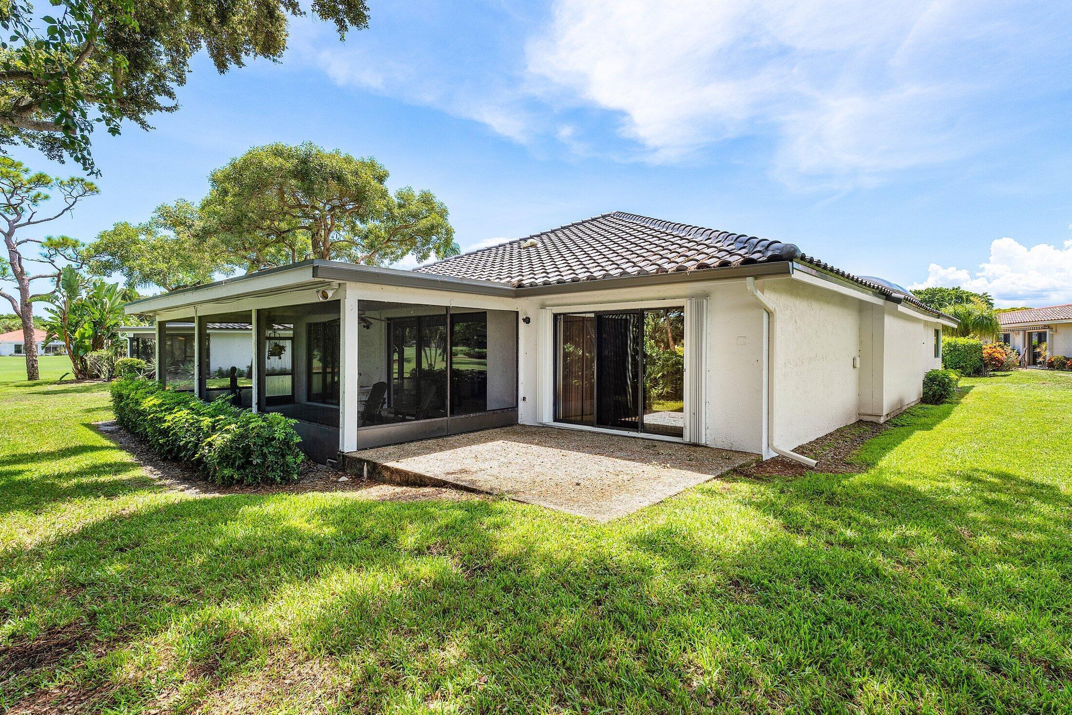 56 WOODS Lane 0560