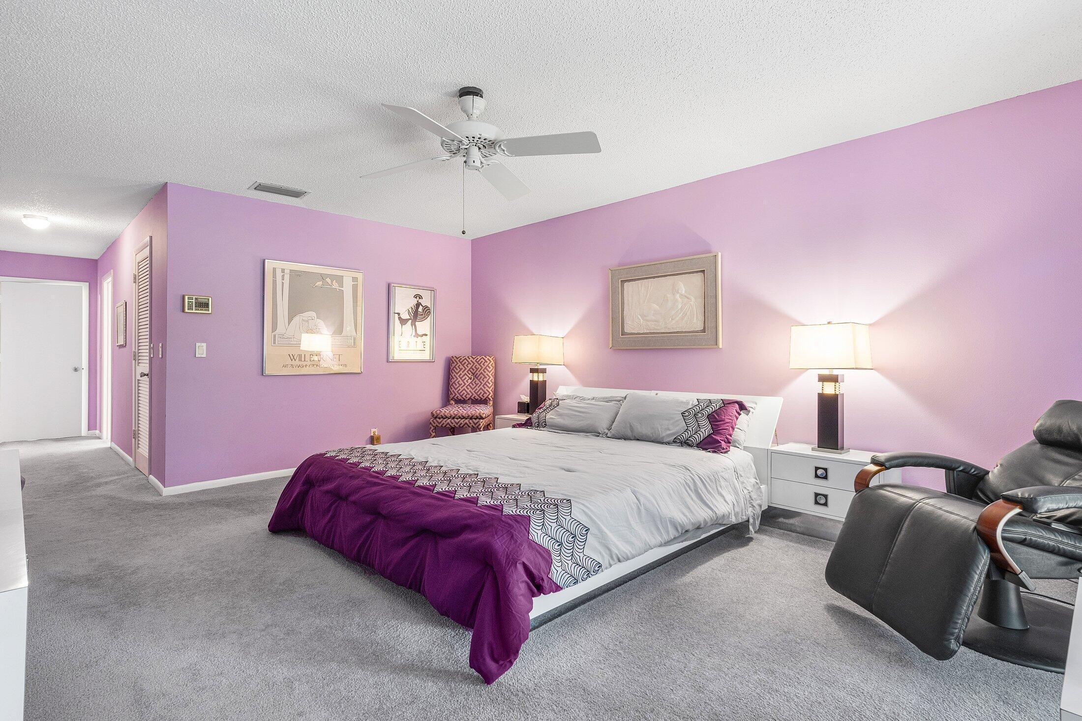 56 WOODS Lane 0560