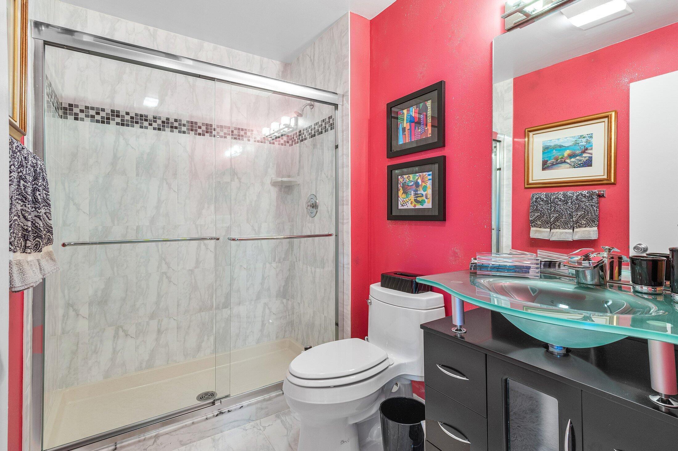 56 WOODS Lane 0560