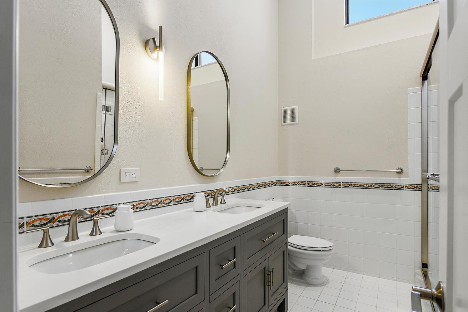 250 S OCEAN Boulevard 261