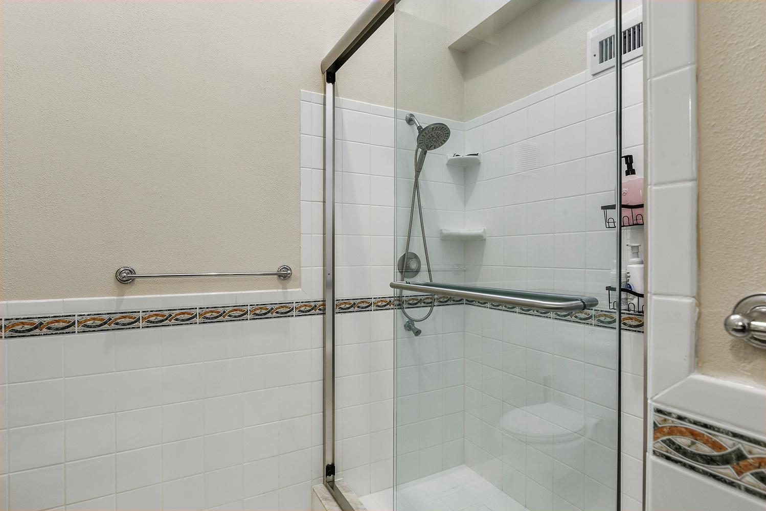 250 S OCEAN Boulevard 261