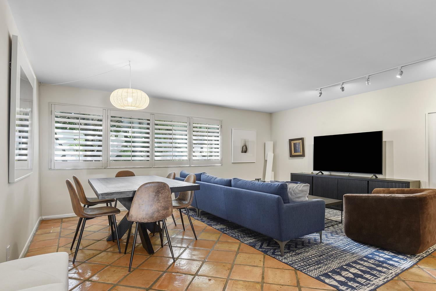 250 S OCEAN Boulevard 261