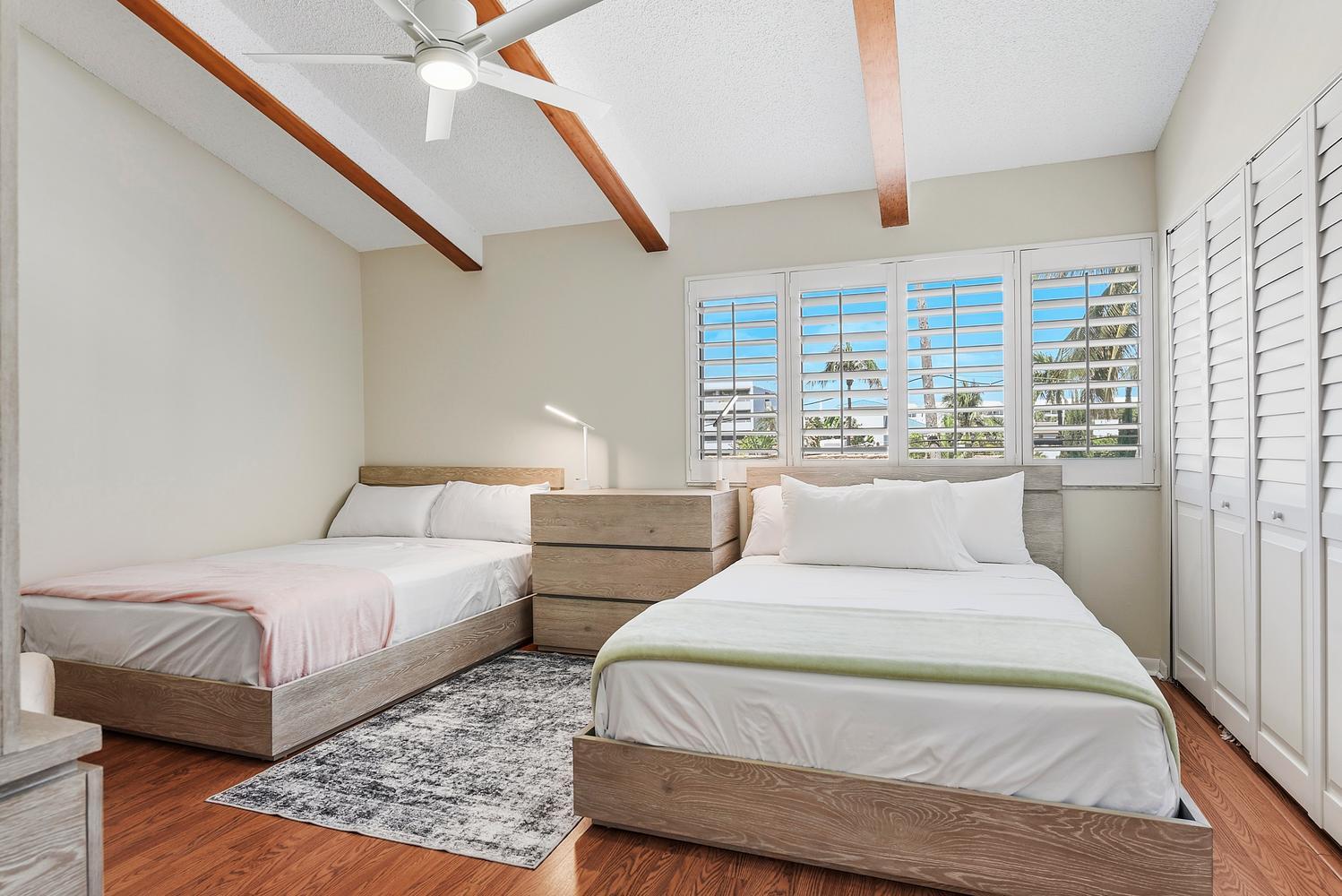250 S OCEAN Boulevard 261