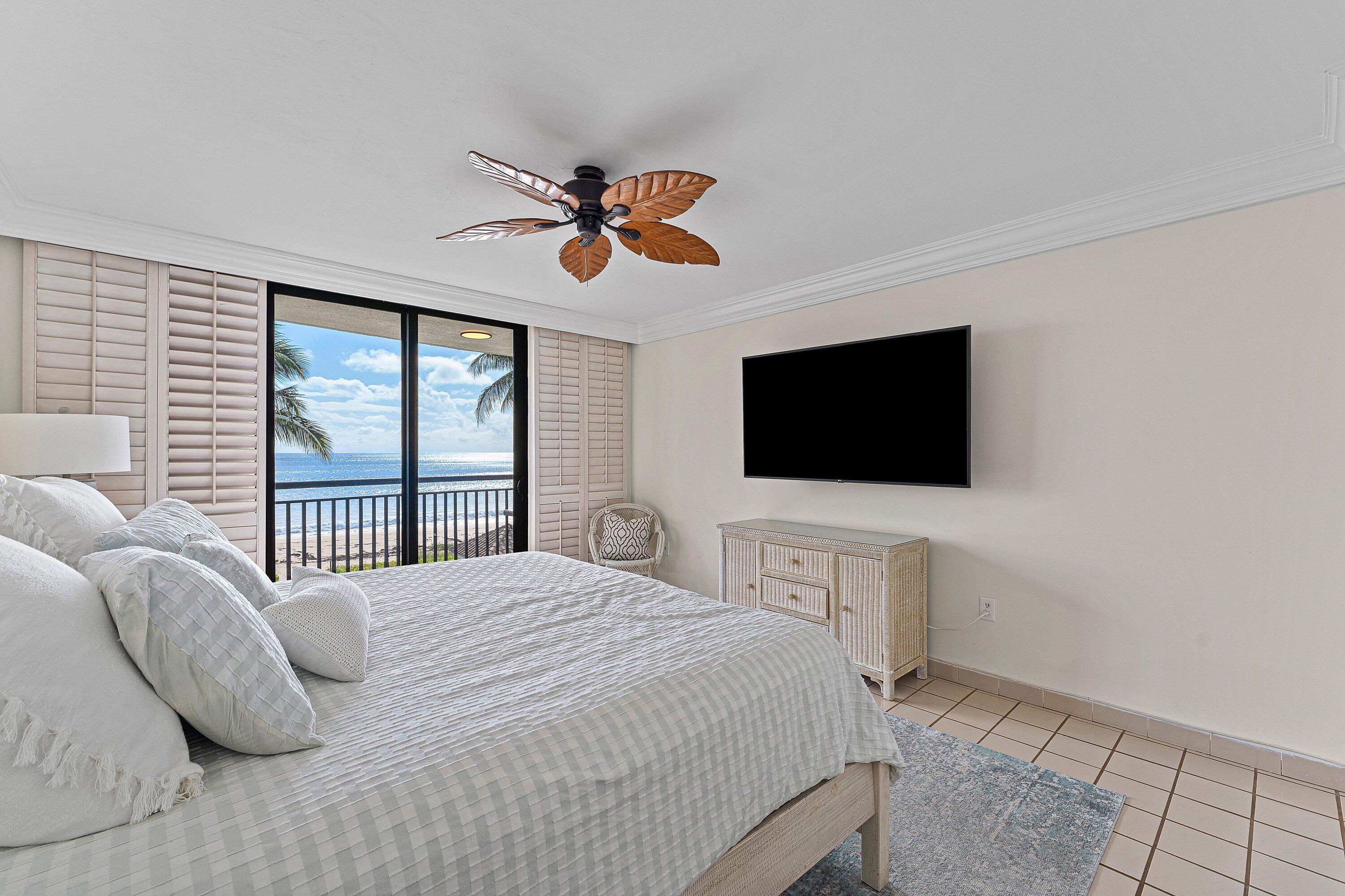 3951 N OCEAN Boulevard 302