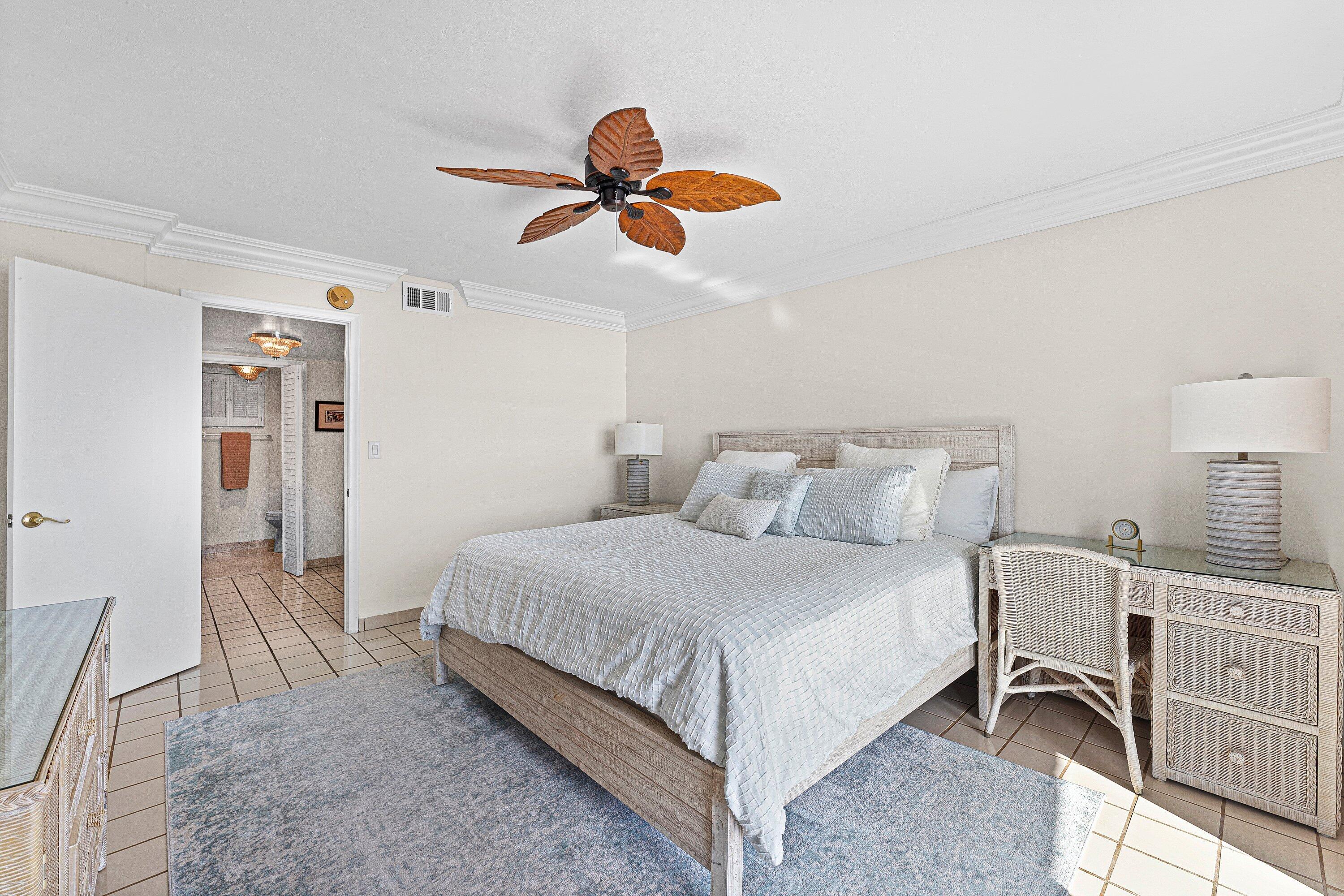 3951 N OCEAN Boulevard 302