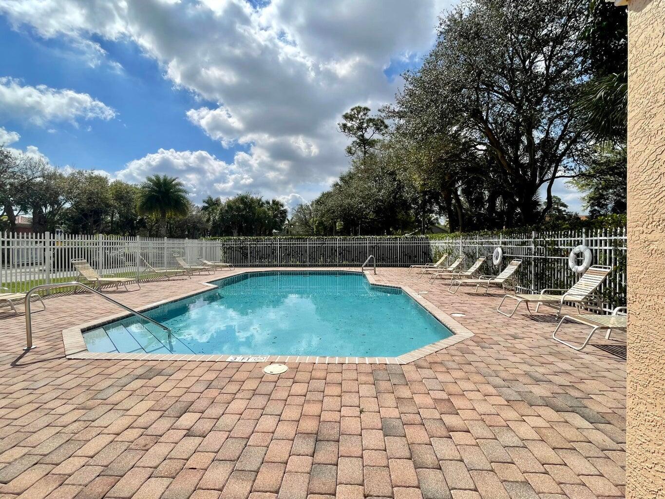 9138 Villa Palma Lane
