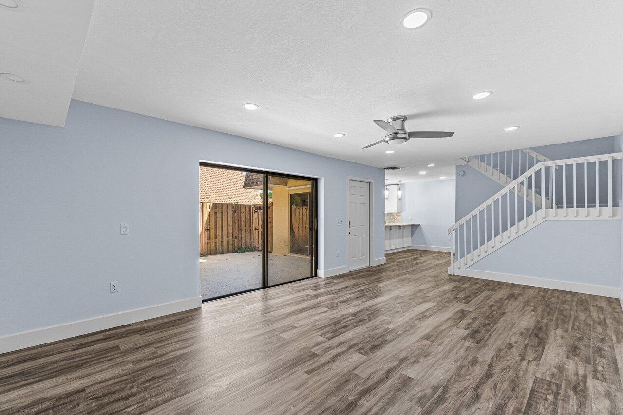 2929 SW 22nd Circle 32B