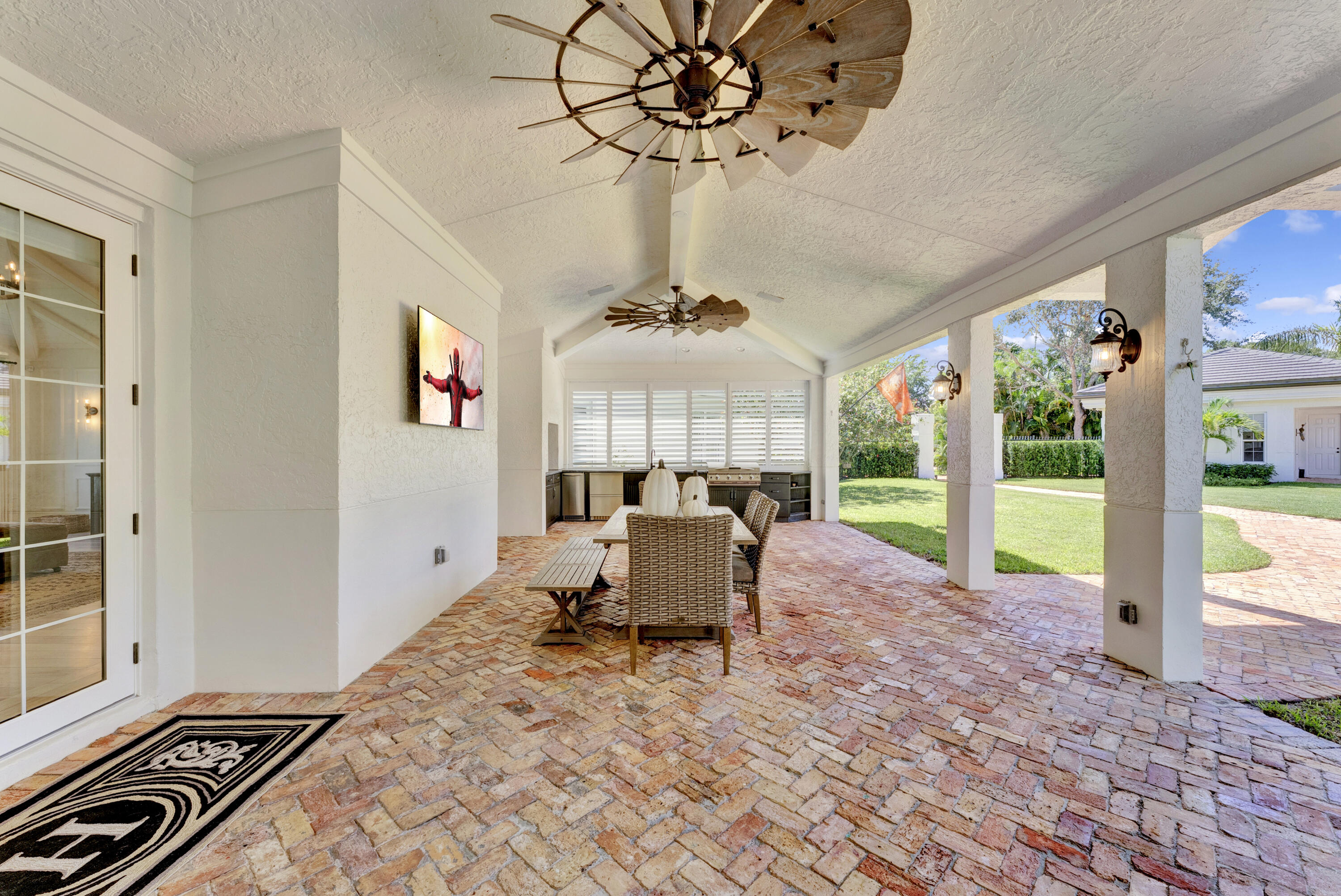 16046 RIO DEL SOL