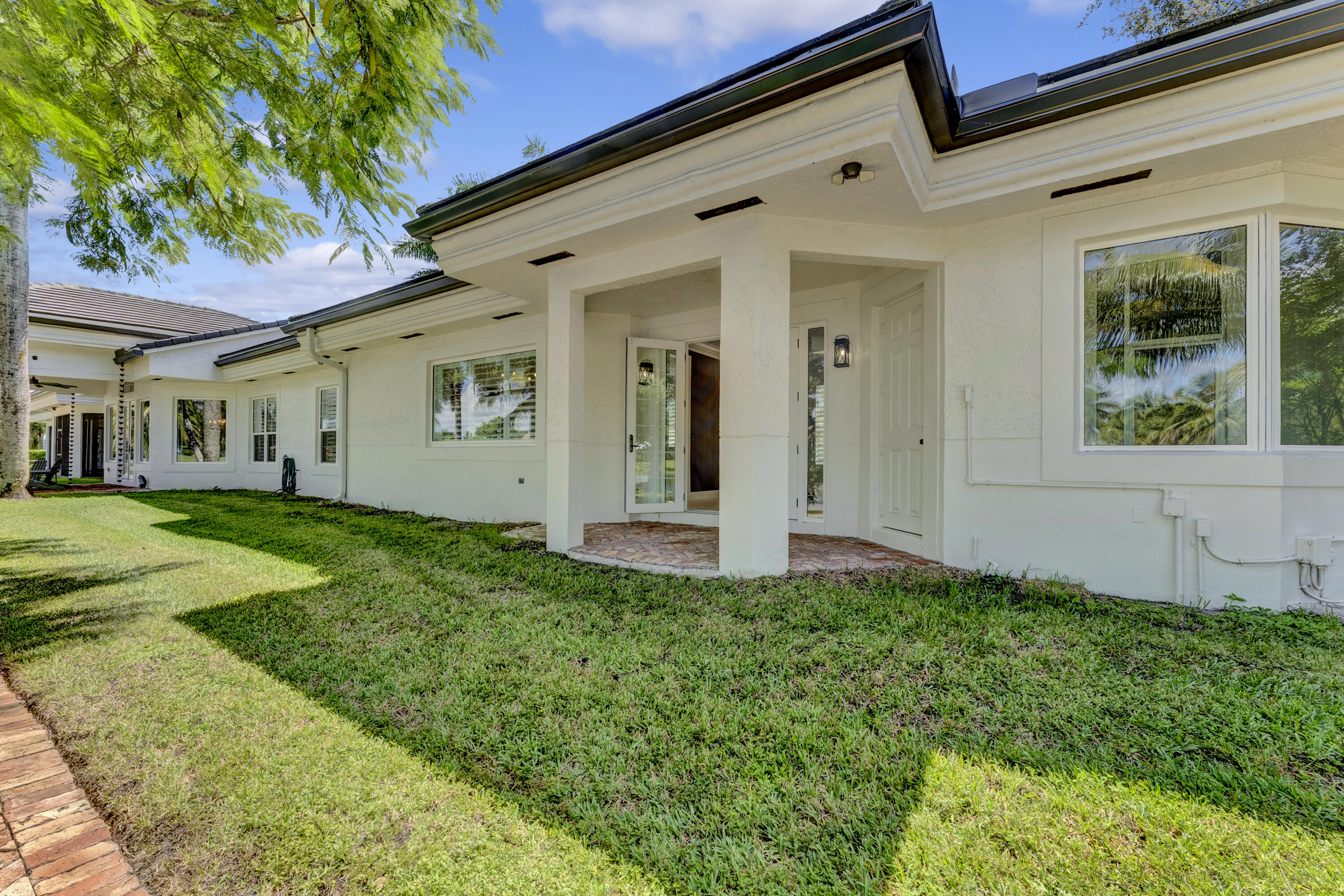 16046 RIO DEL SOL