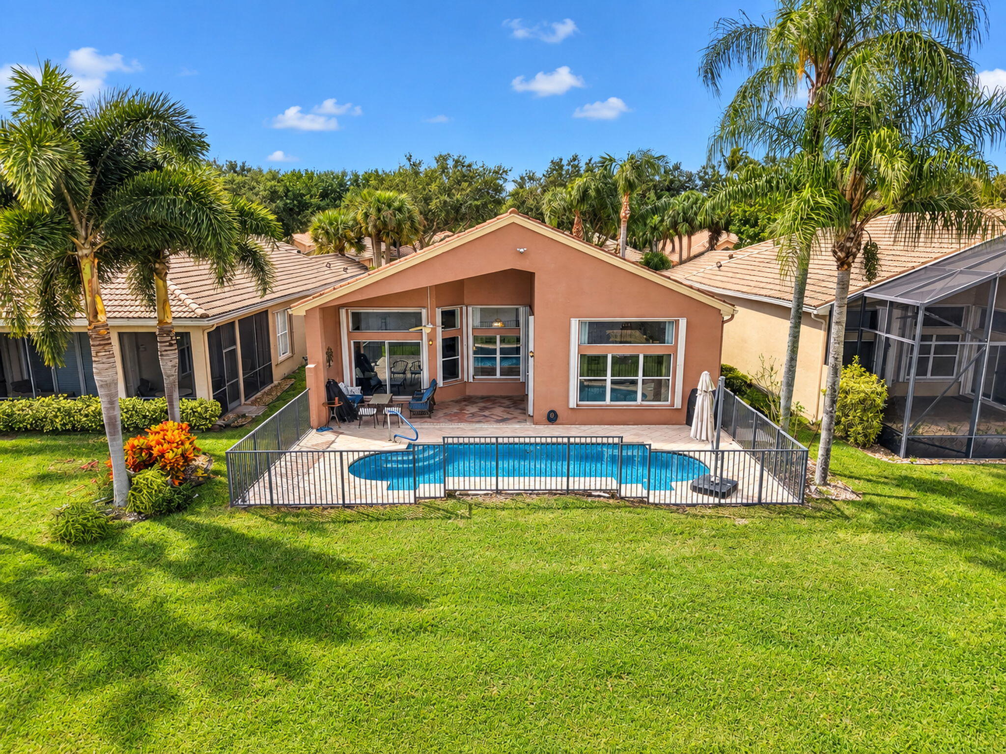 7403 Twin Falls Drive