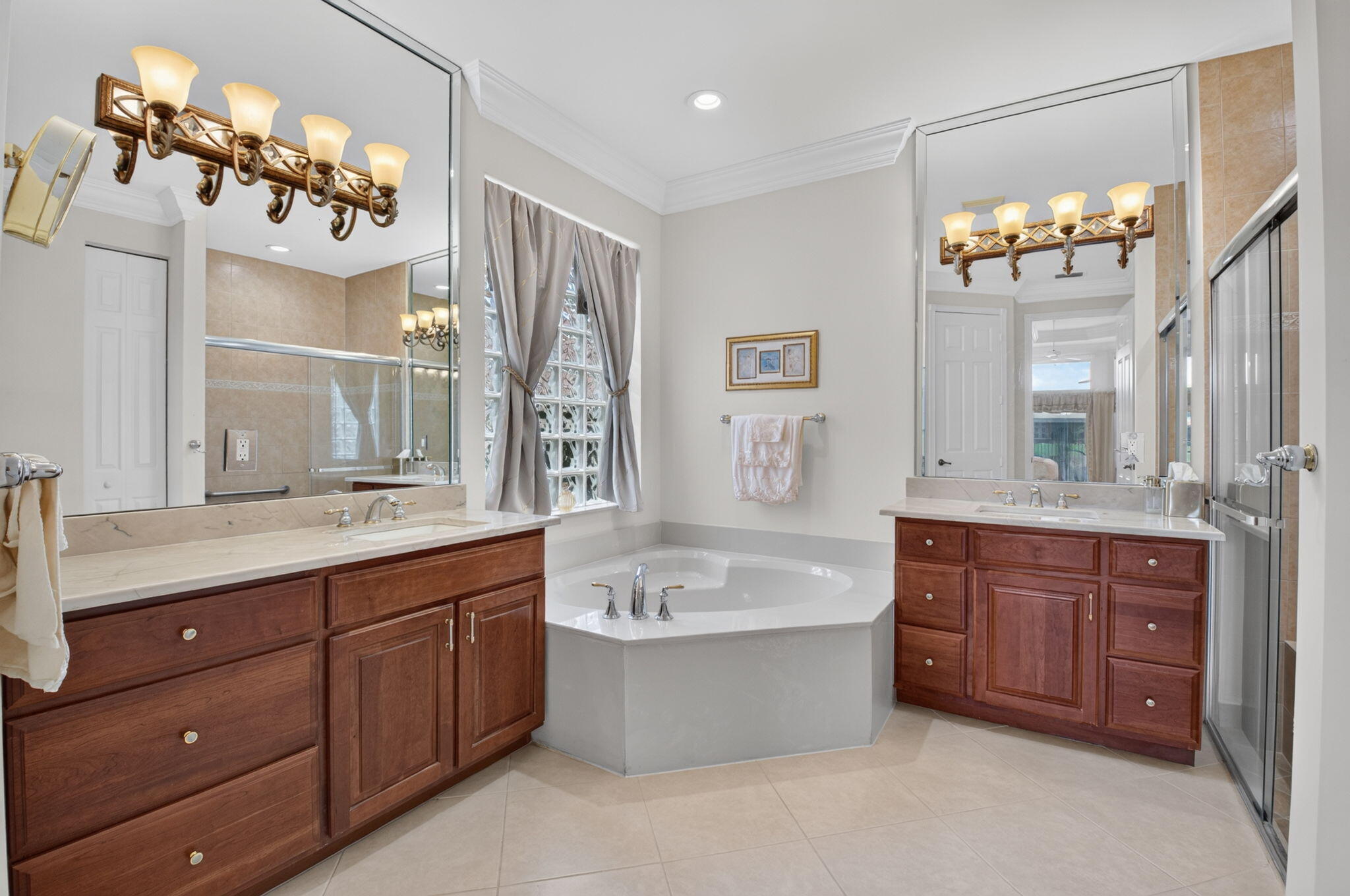 7403 Twin Falls Drive