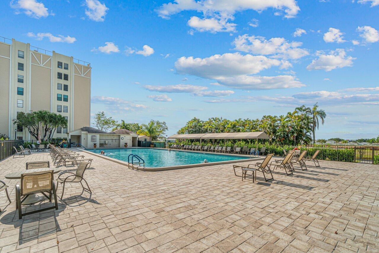7286 Huntington Lane 108