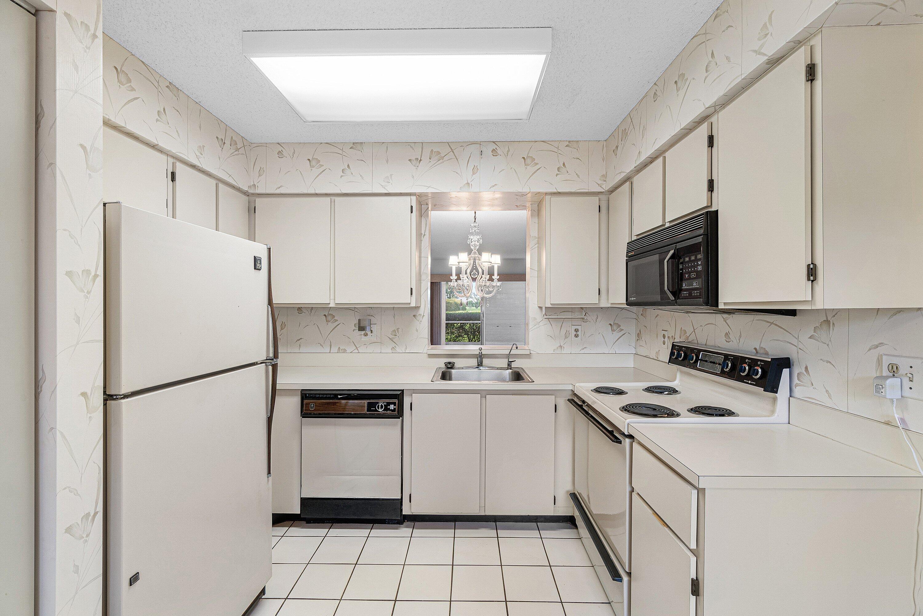 7286 Huntington Lane 108