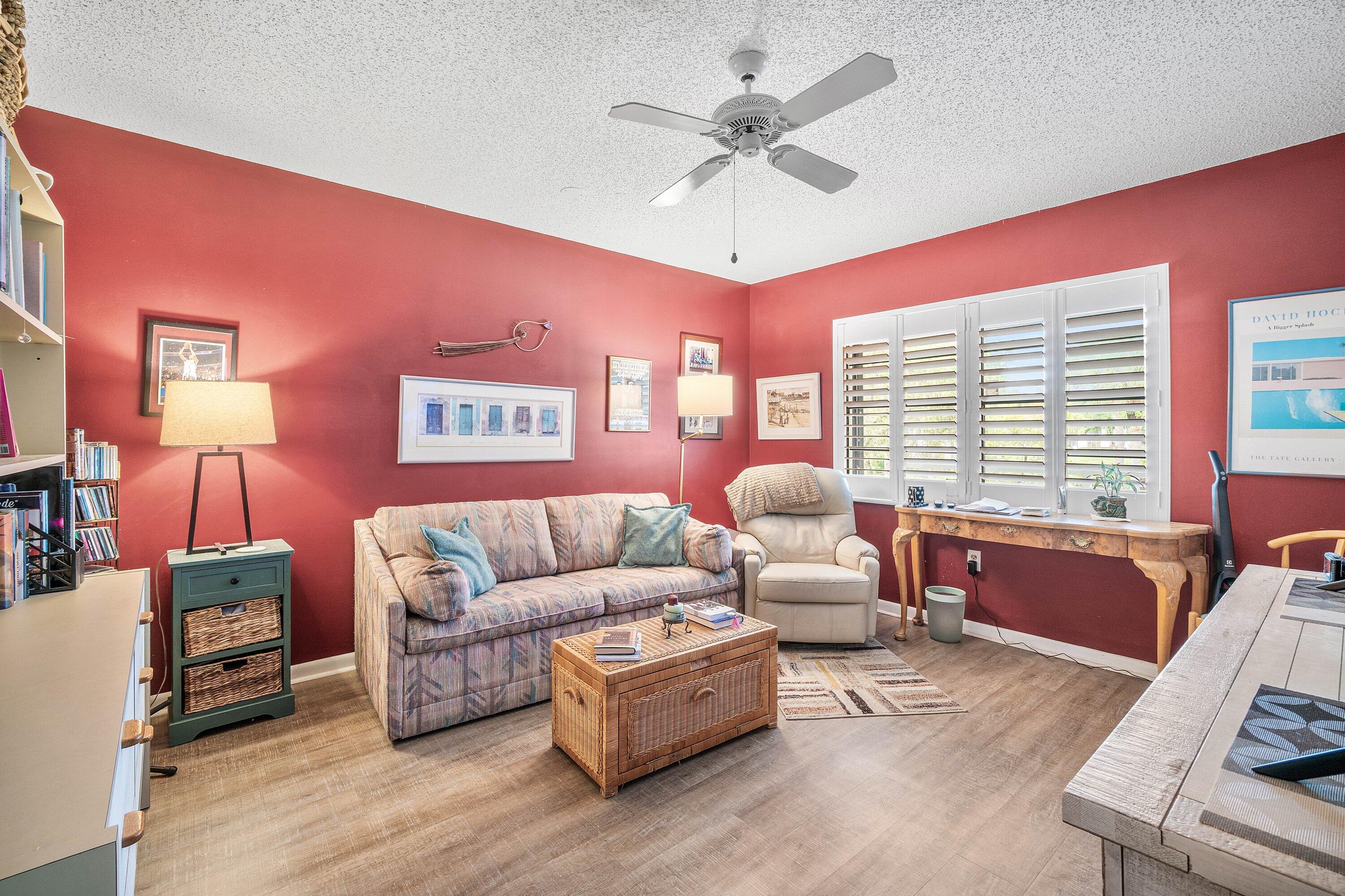 13 SOUTHPORT Lane F