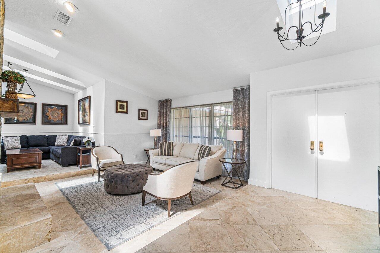 2276 NW 36th Street