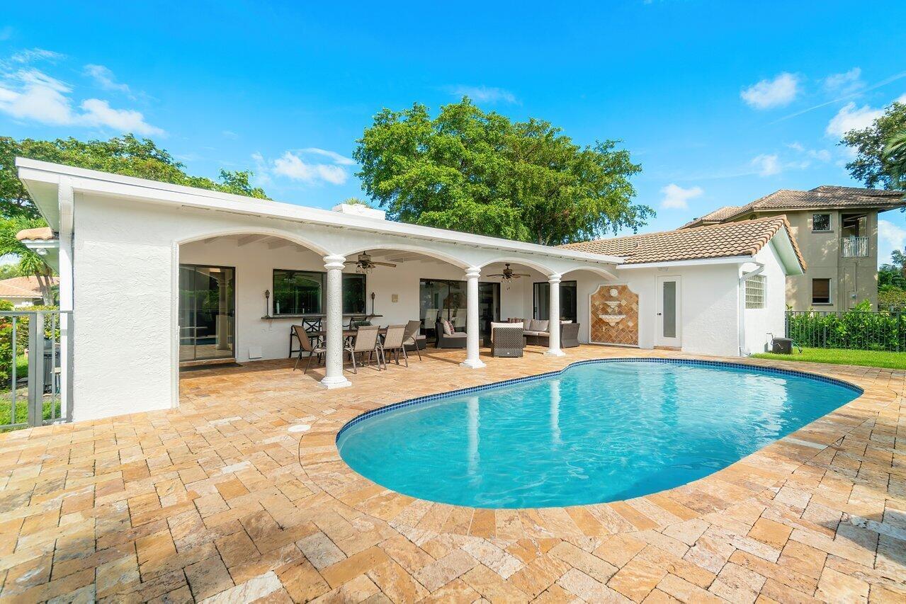 2276 NW 36th Street