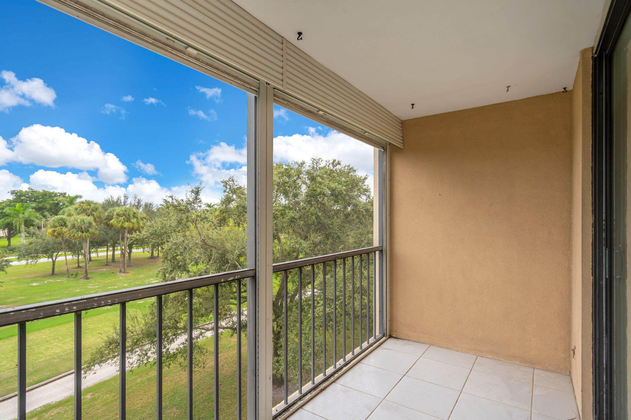 2440 DEER CREEK COUNTRY CLUB Boulevard 405-C