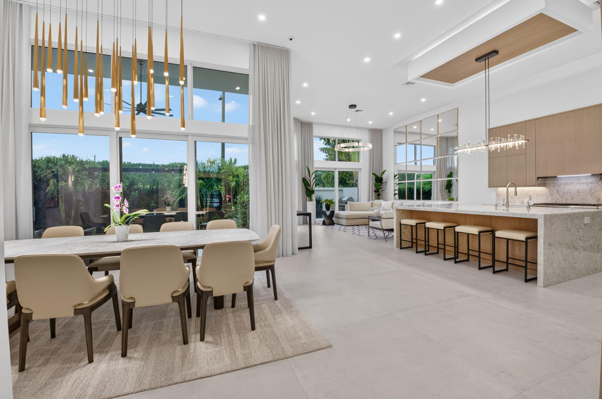 6531 Somerset Circle