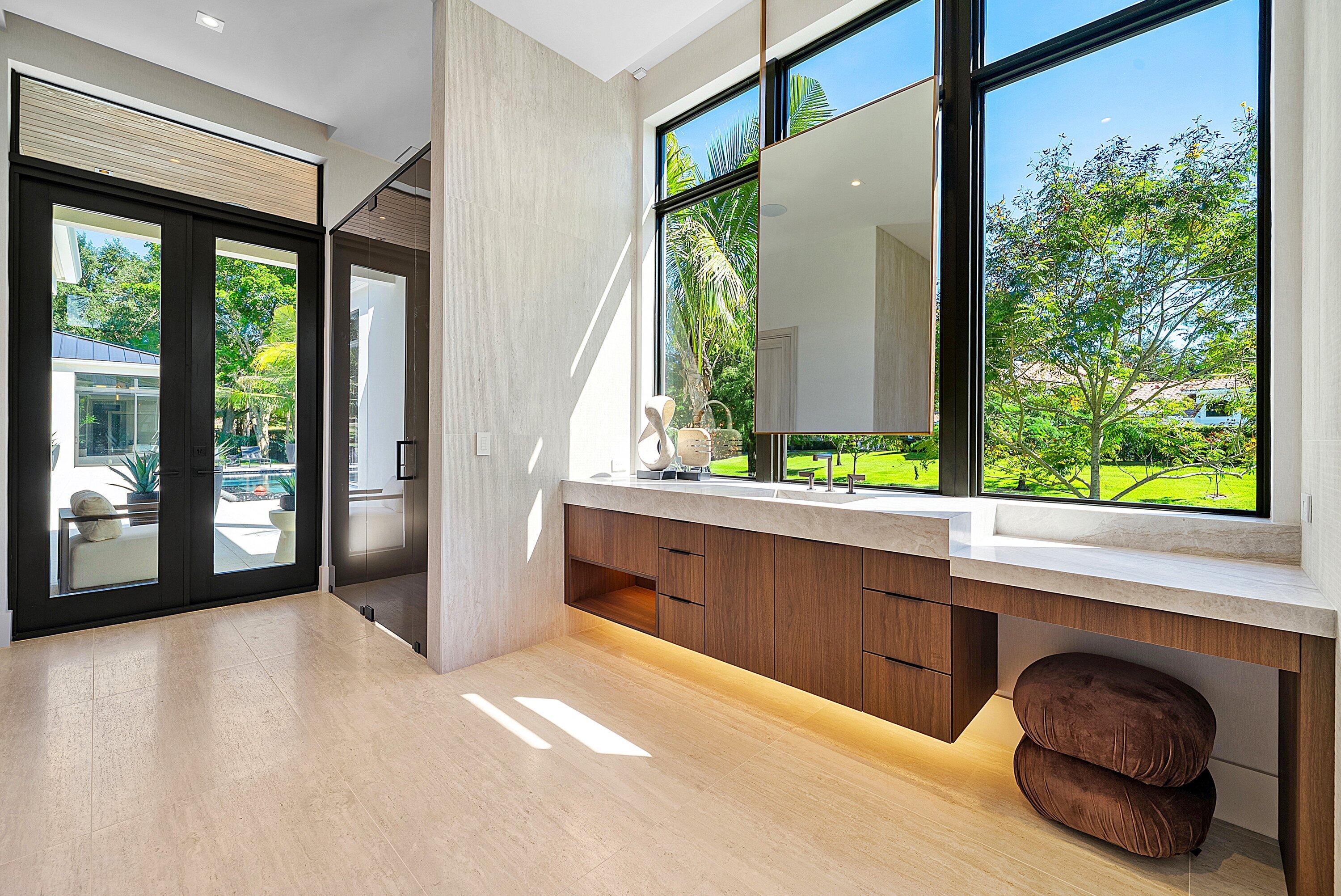 2480 NW 43RD Street