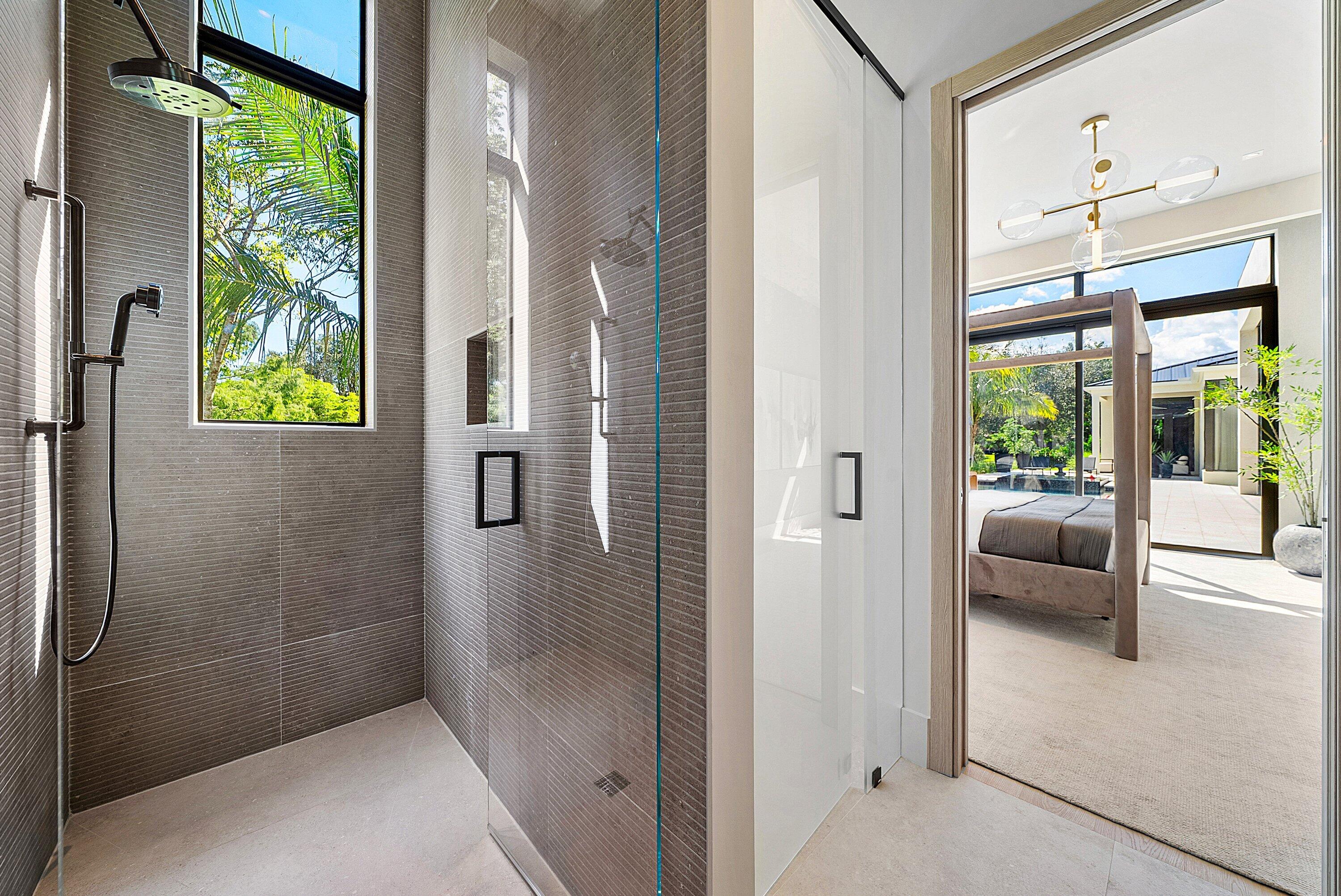 2480 NW 43RD Street