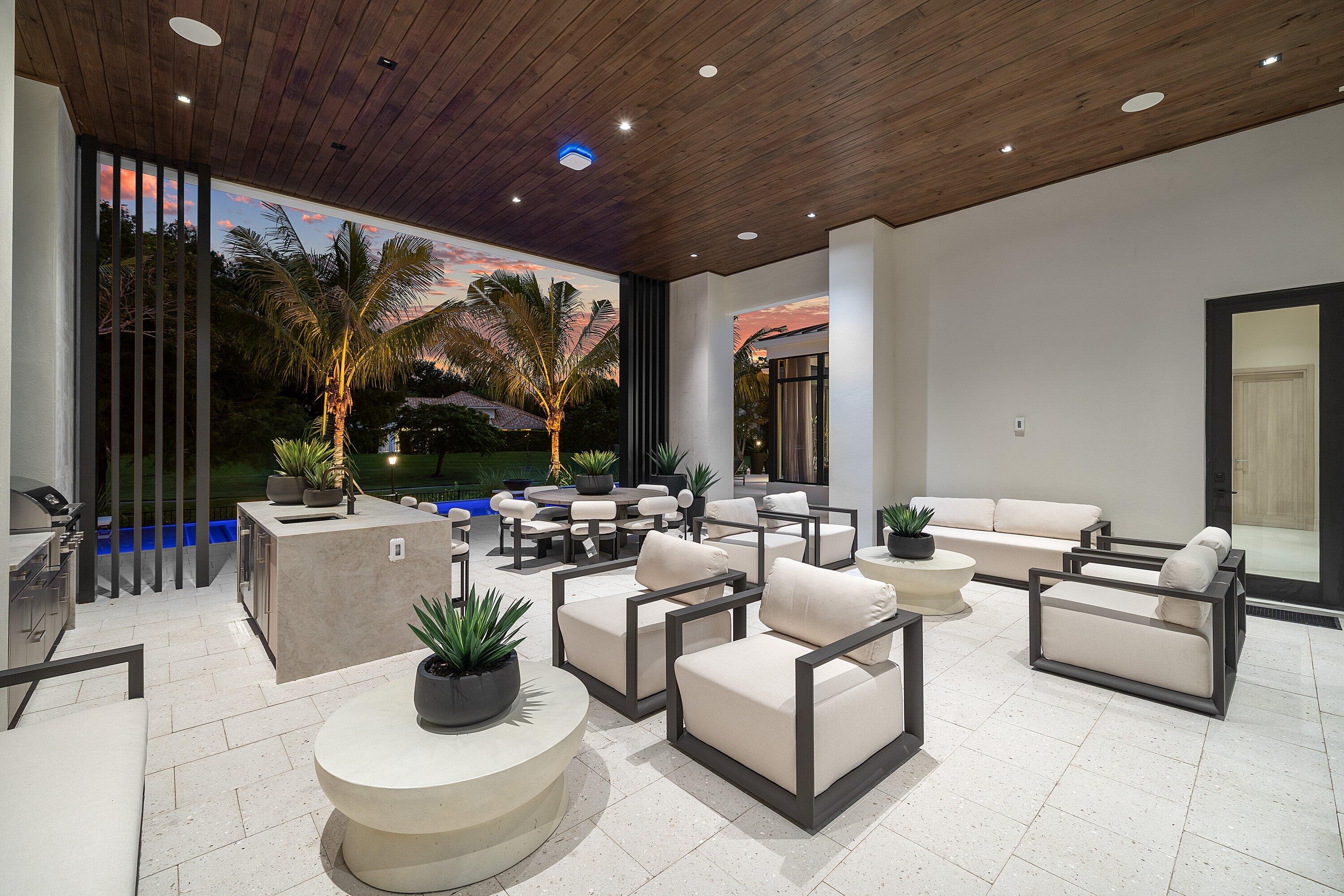 2480 NW 43RD Street
