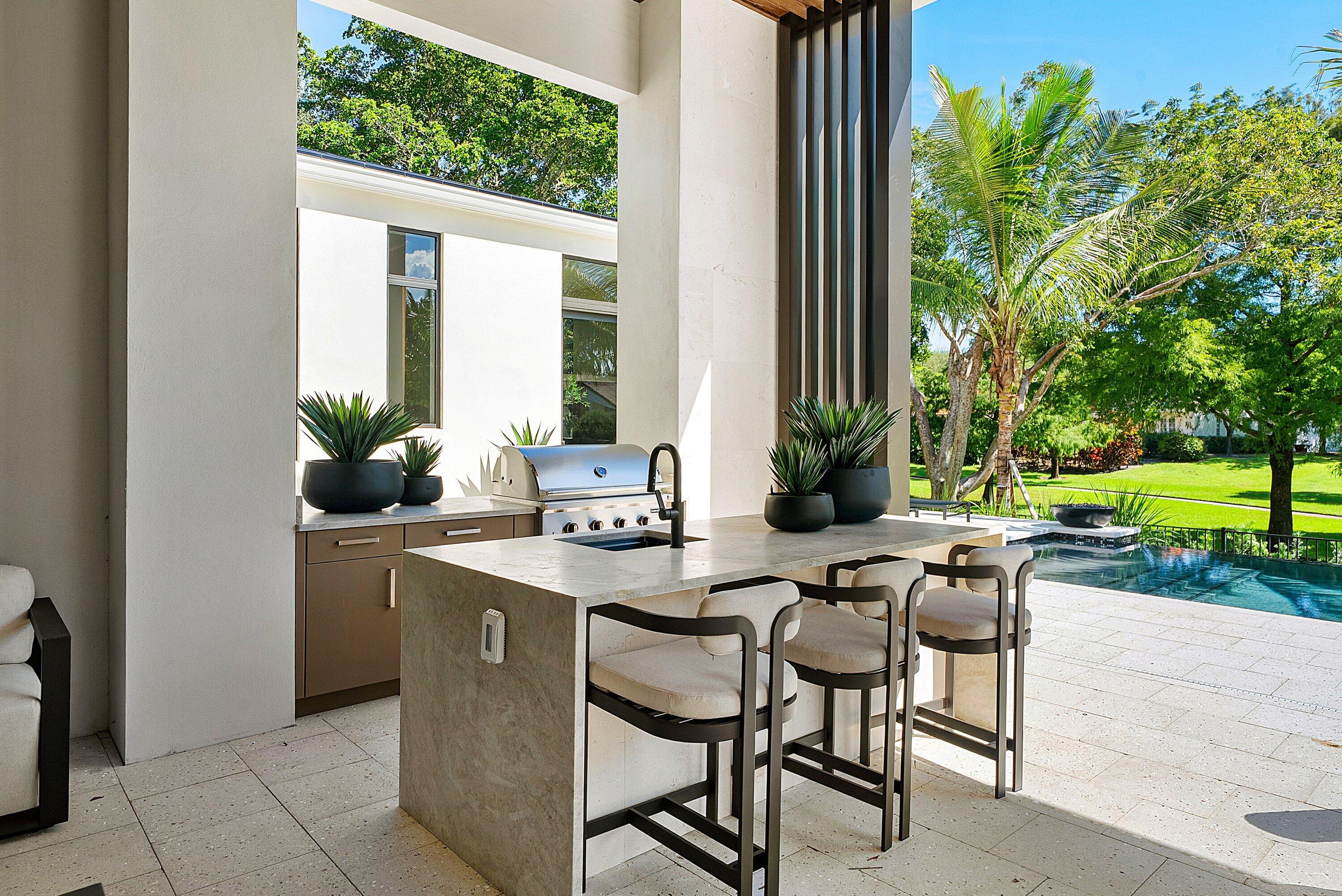 2480 NW 43RD Street
