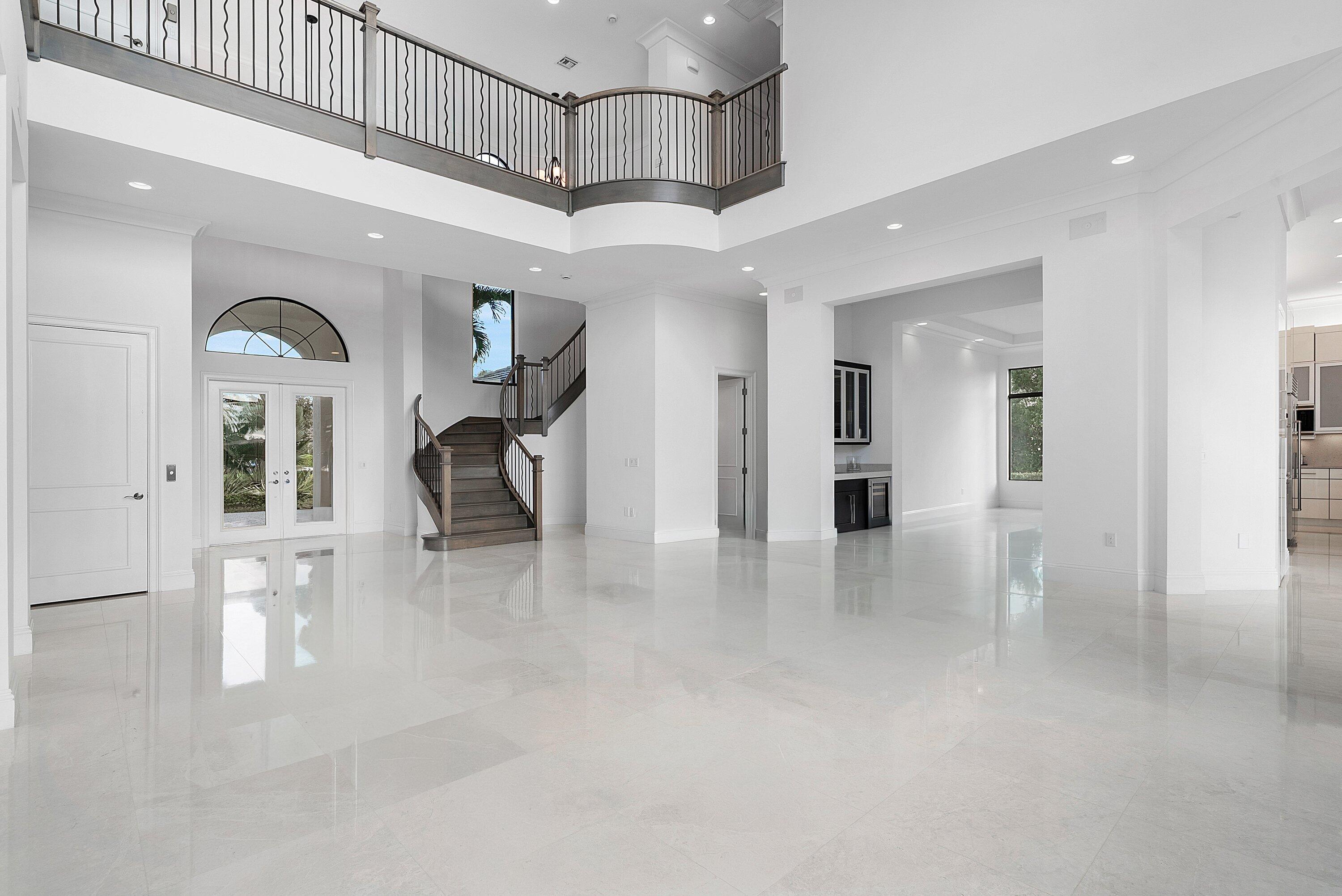 16526 Fleur De Lis Way