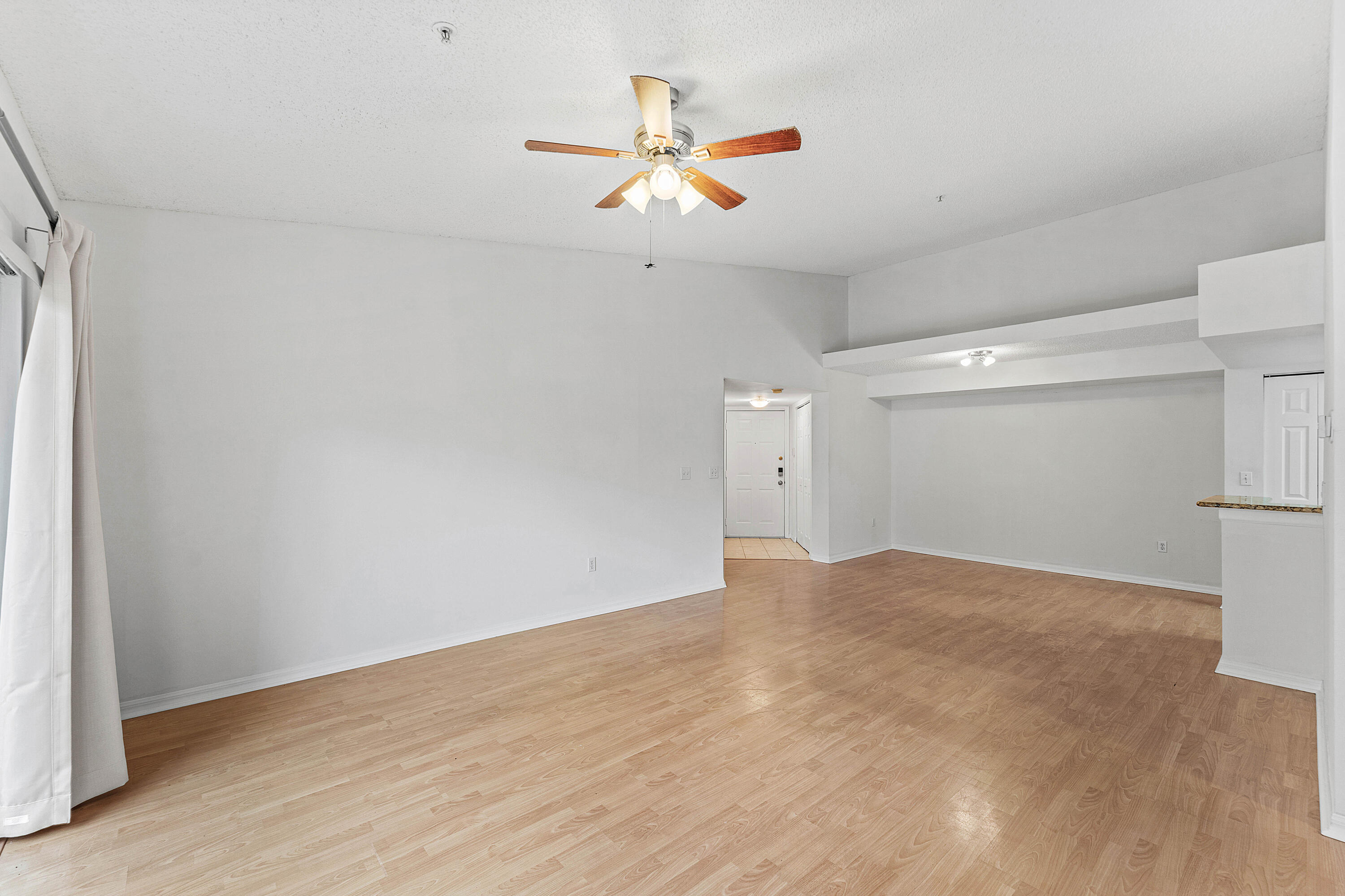 200 Crestwood Court N 211