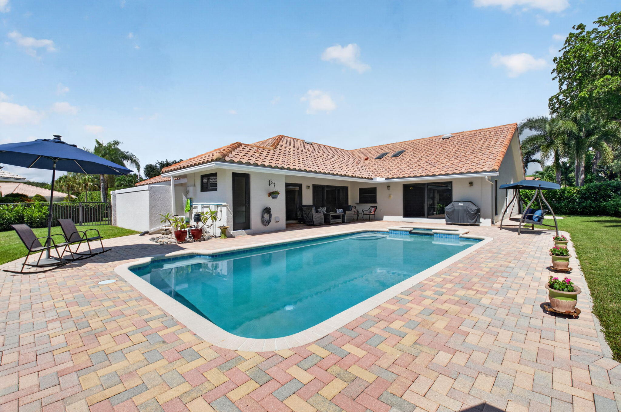 2750 NW 26TH Court