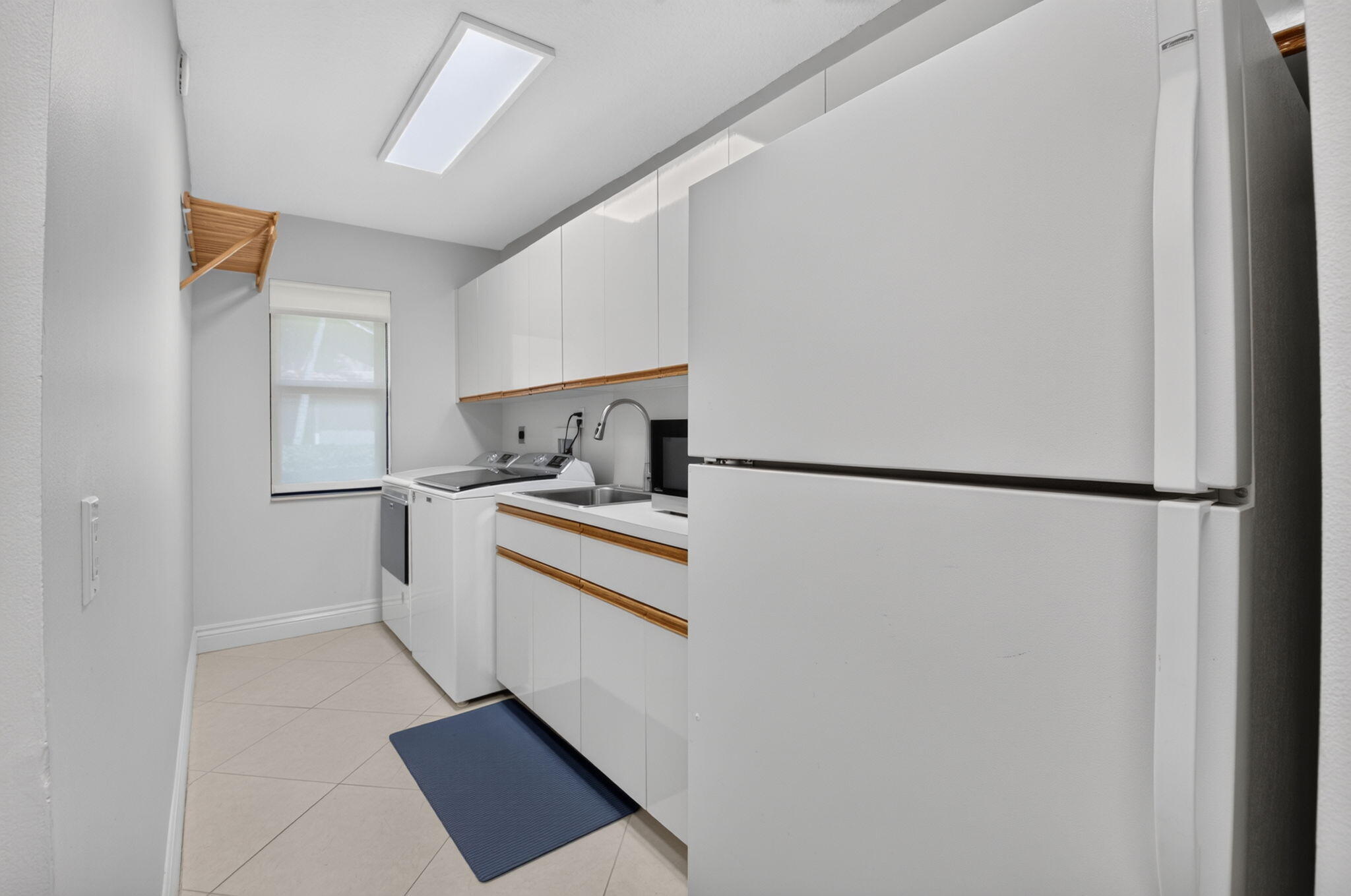 2750 NW 26TH Court
