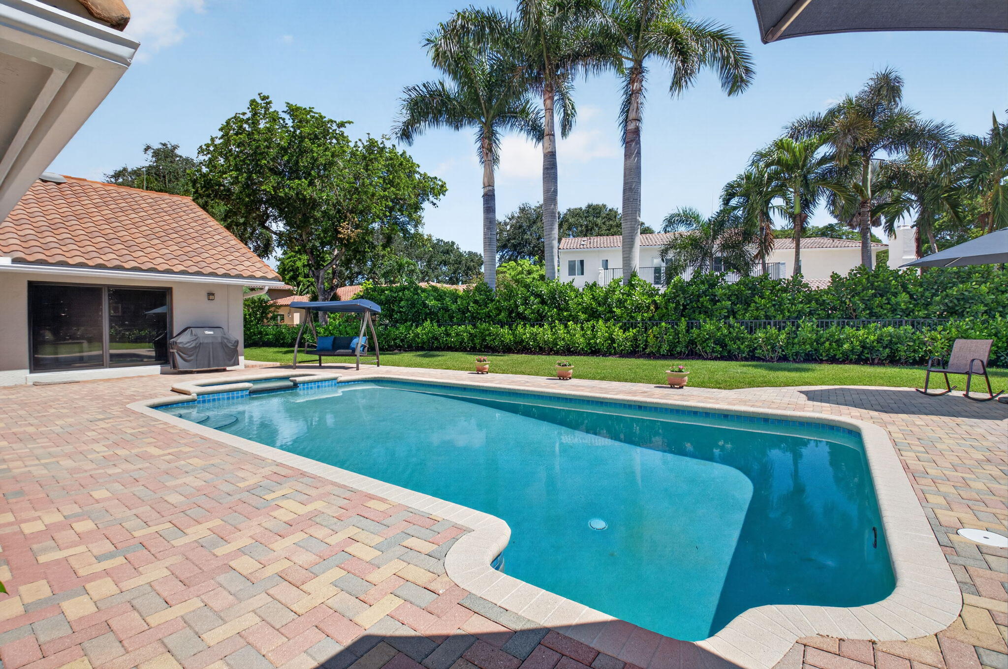 2750 NW 26TH Court