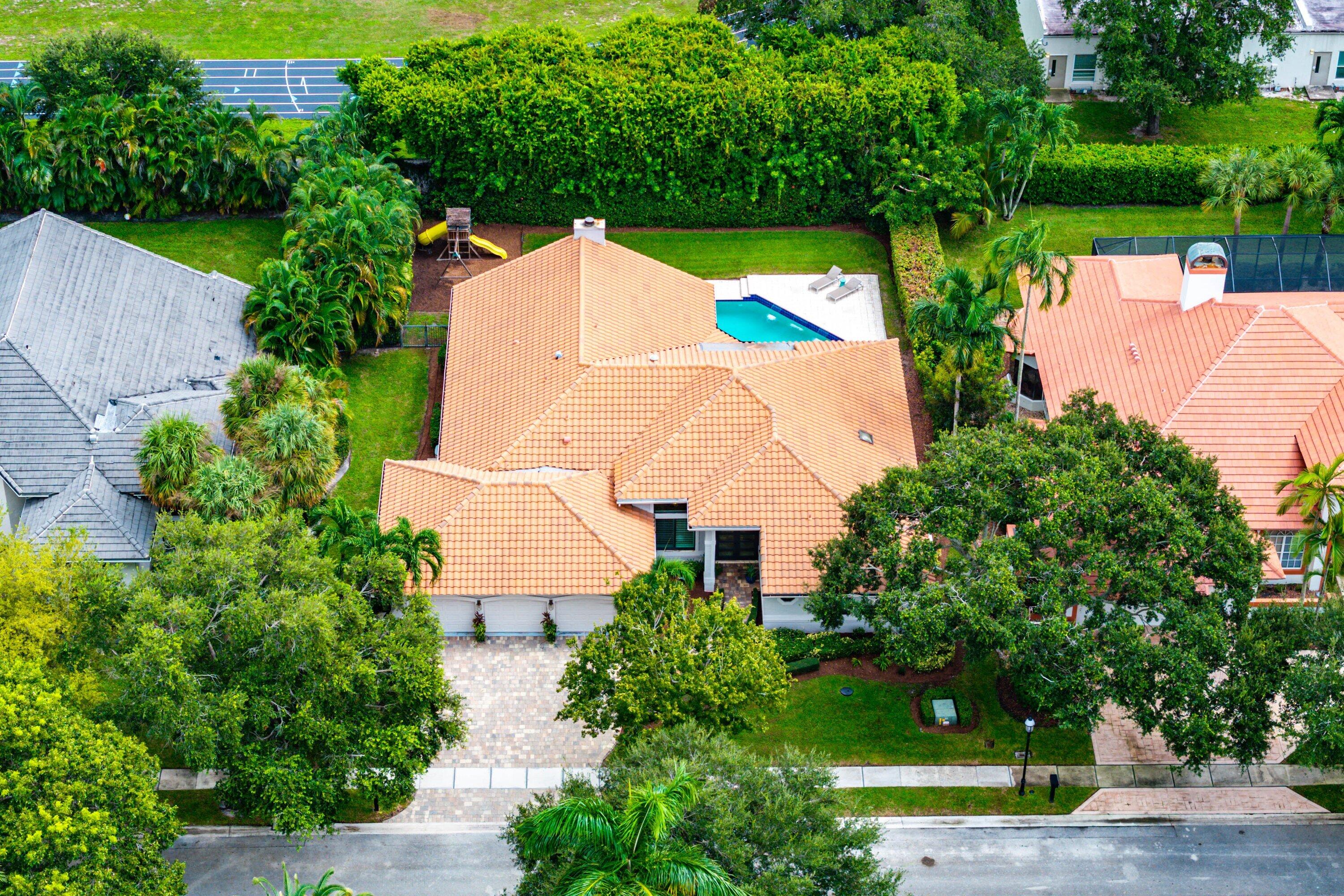 5844 SAINT ANNES Way