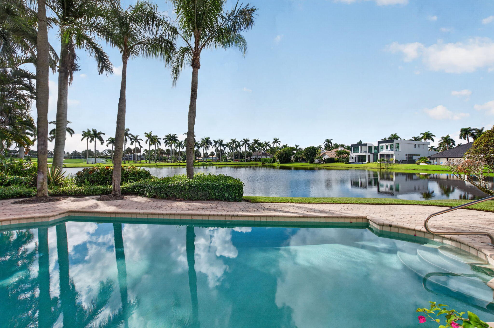 7264 Ballantrae Court